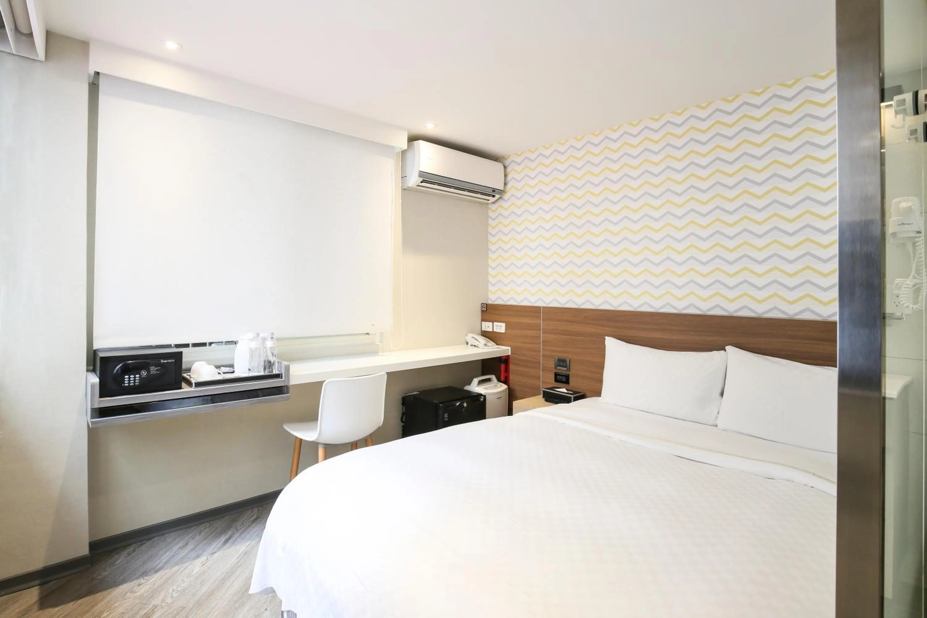 Bed in Cityinn Hotel Taipei Station Branch I