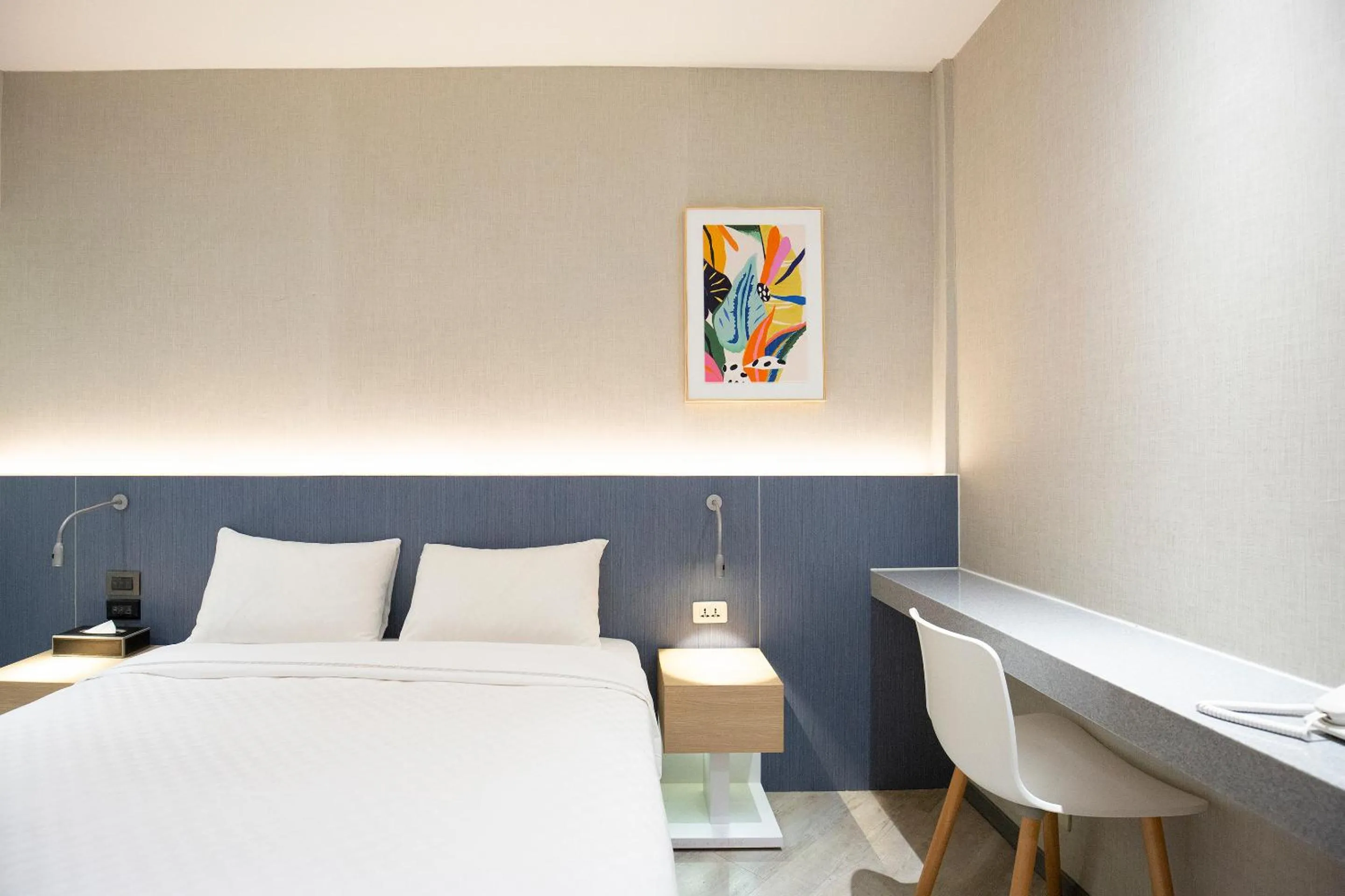 Bed in Cityinn Hotel Taipei Station Branch I