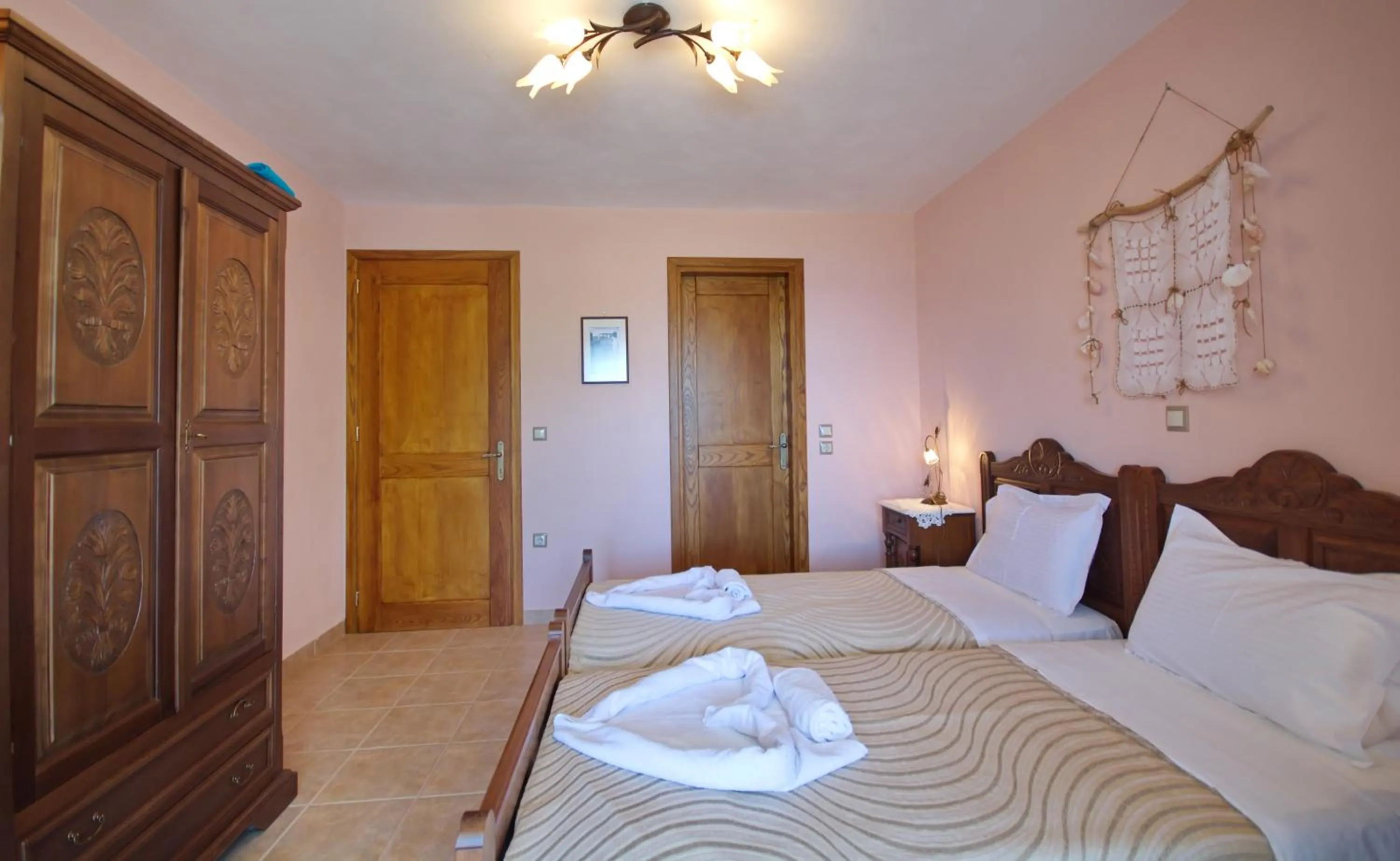 Bedroom, Bed in Pelagos Villas