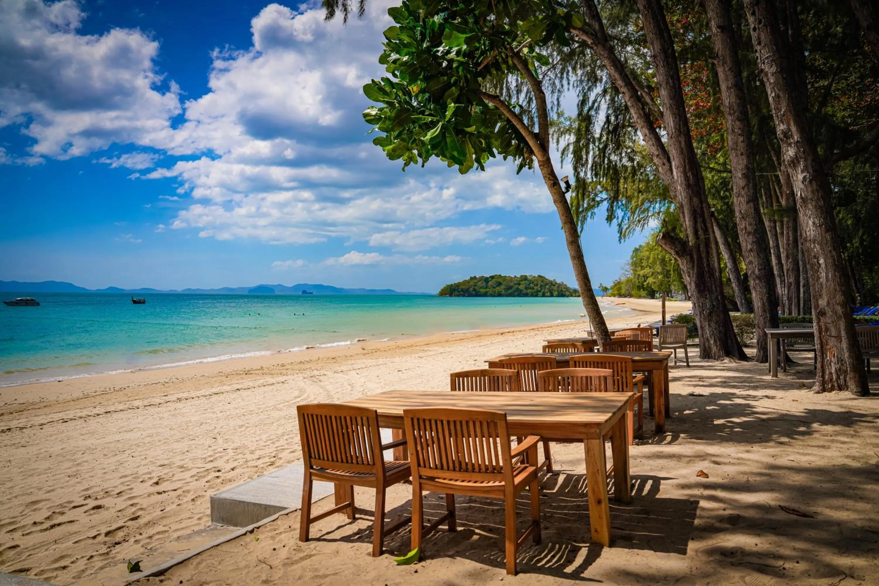 Beach in Dusit Thani Krabi Beach Resort