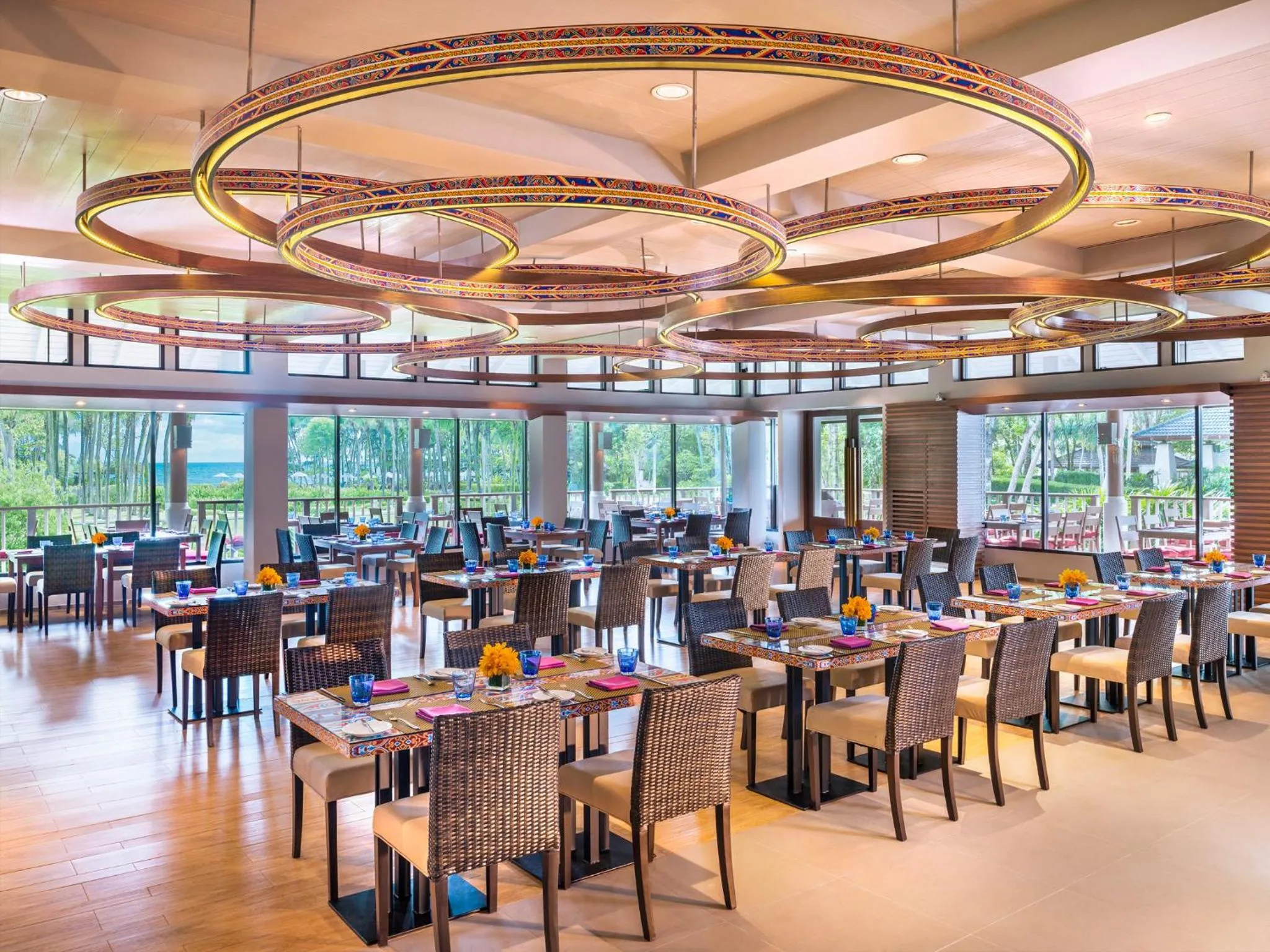 Restaurant/places to eat in Dusit Thani Krabi Beach Resort