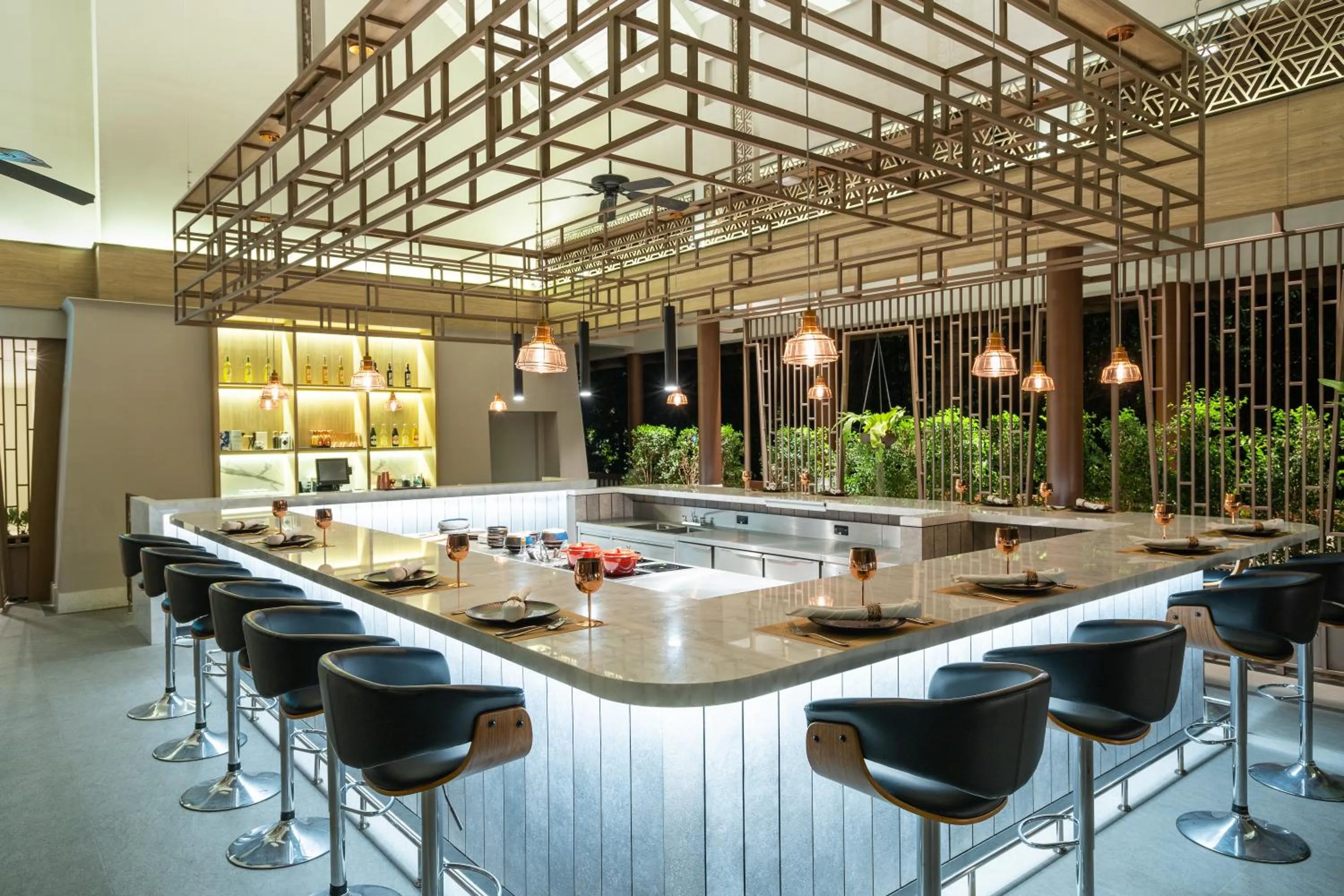 Restaurant/places to eat in Dusit Thani Krabi Beach Resort