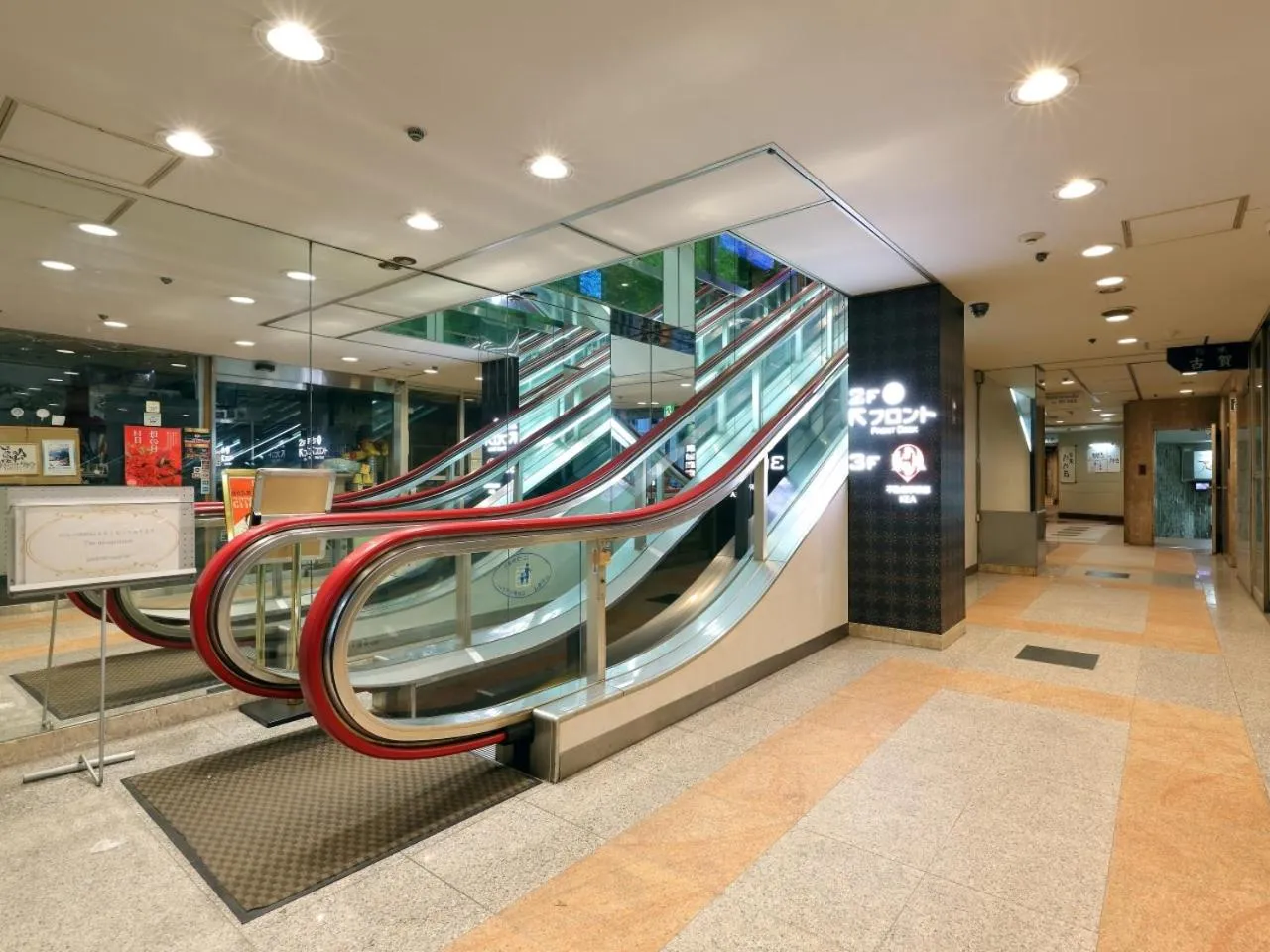 Area and facilities in Nagoya Sakae Green Hotel