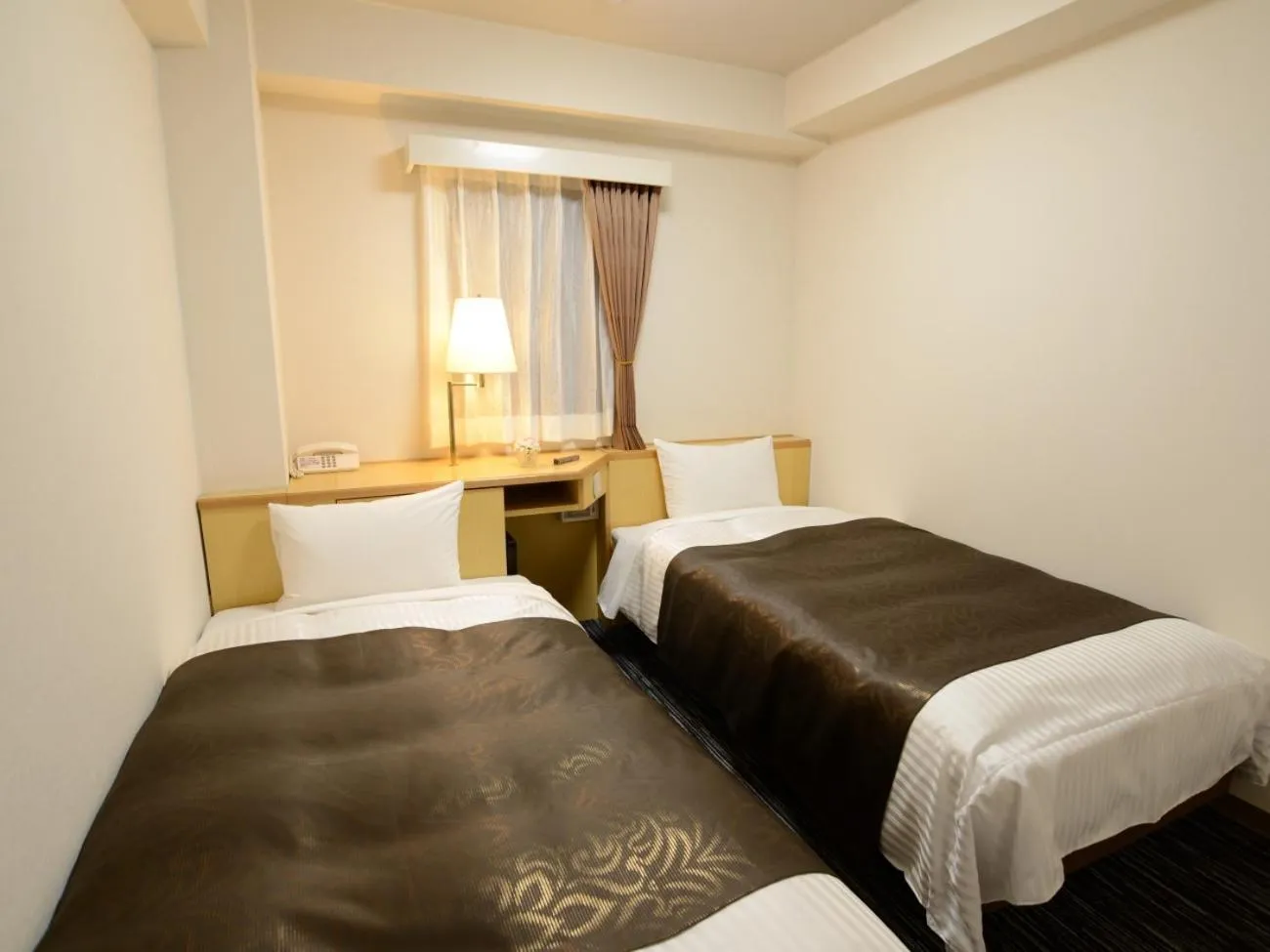 Photo of the whole room, Bed in Nagoya Sakae Green Hotel