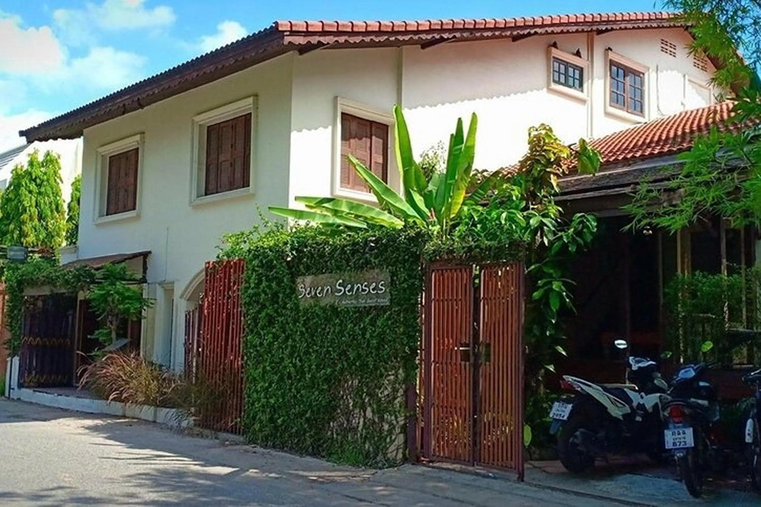 Property building in Seven Senses Guesthouse