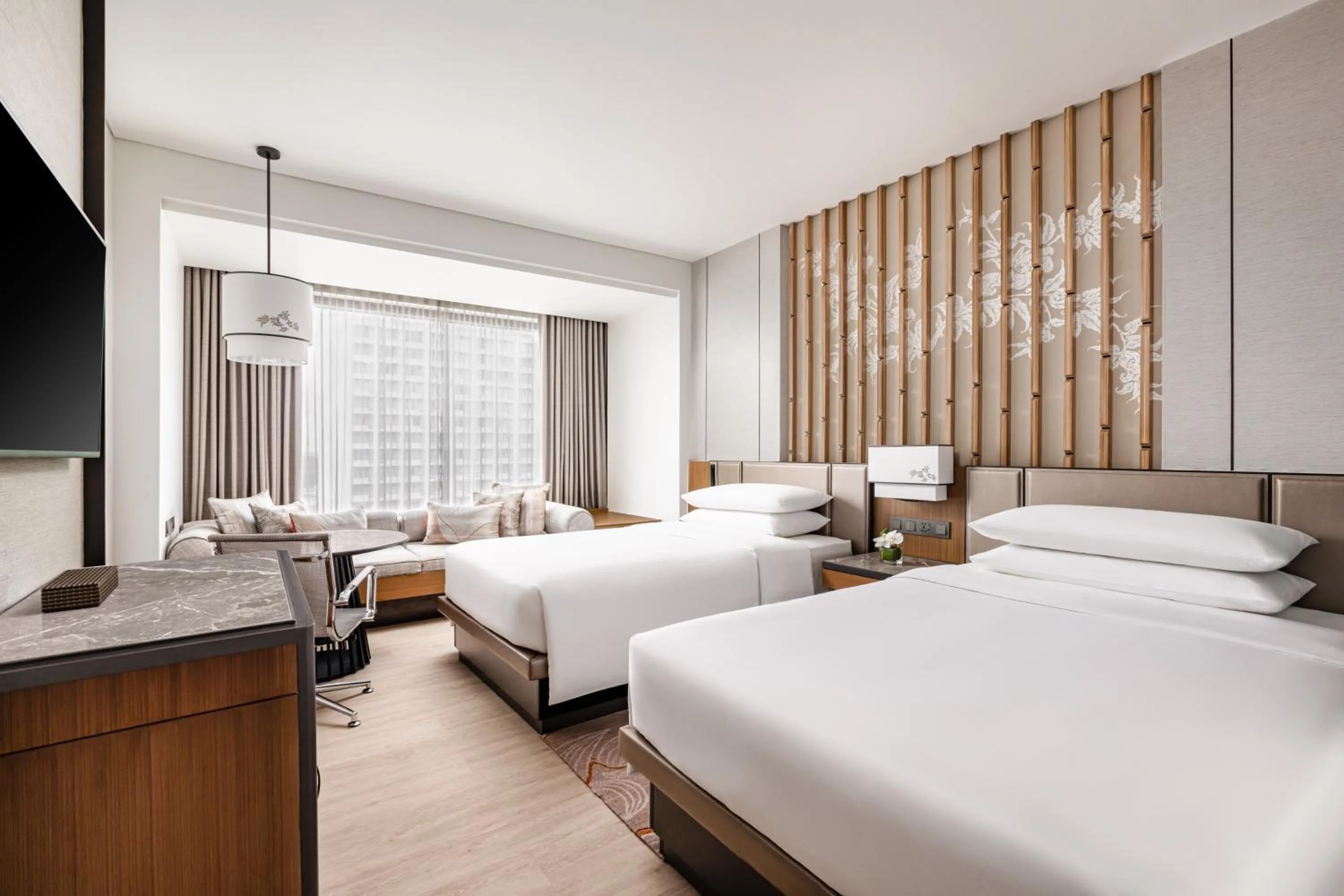 Bedroom, Bed in Chiang Mai Marriott Hotel