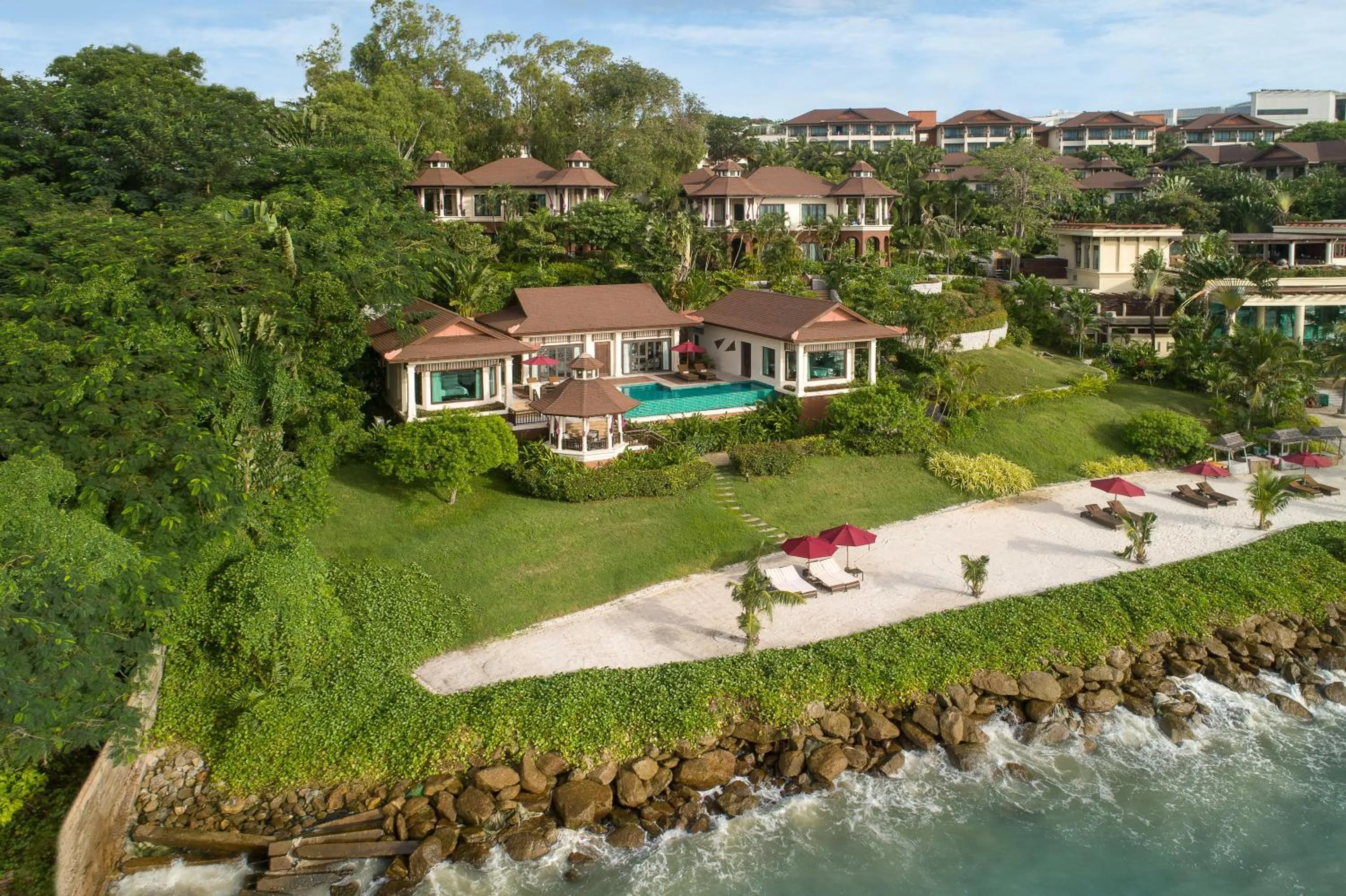 Photo of the whole room in InterContinental Pattaya Resort by IHG