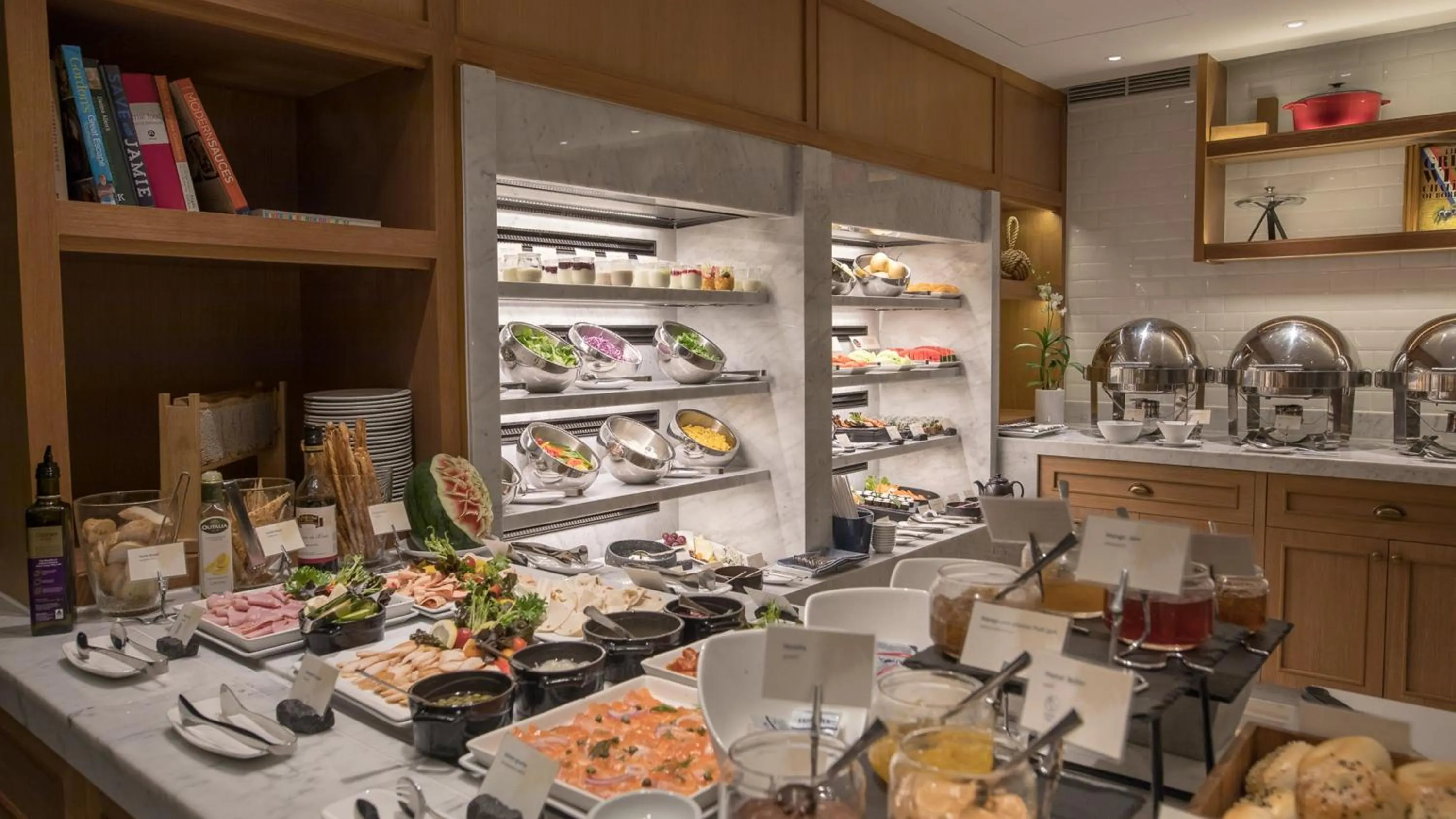 Breakfast in InterContinental Pattaya Resort by IHG