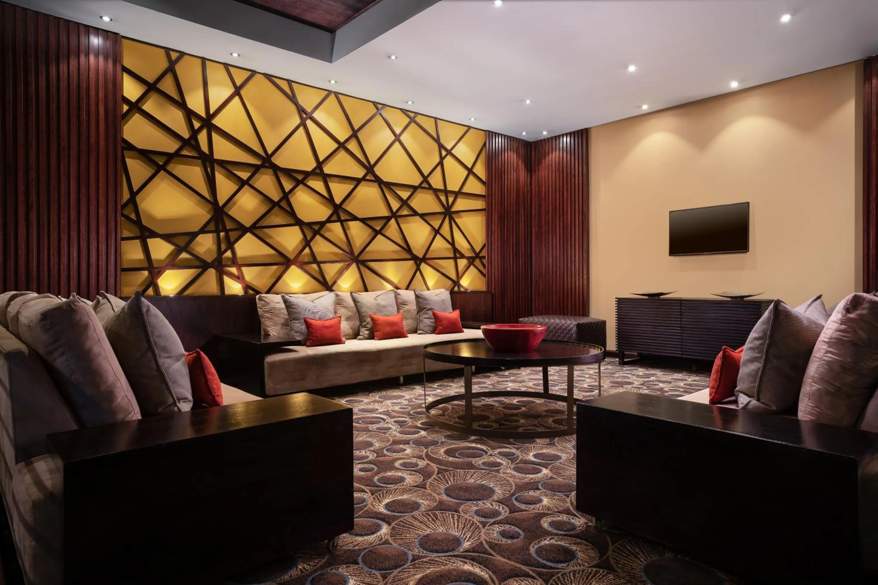Lounge or bar in Premier Hotel O.R. Tambo