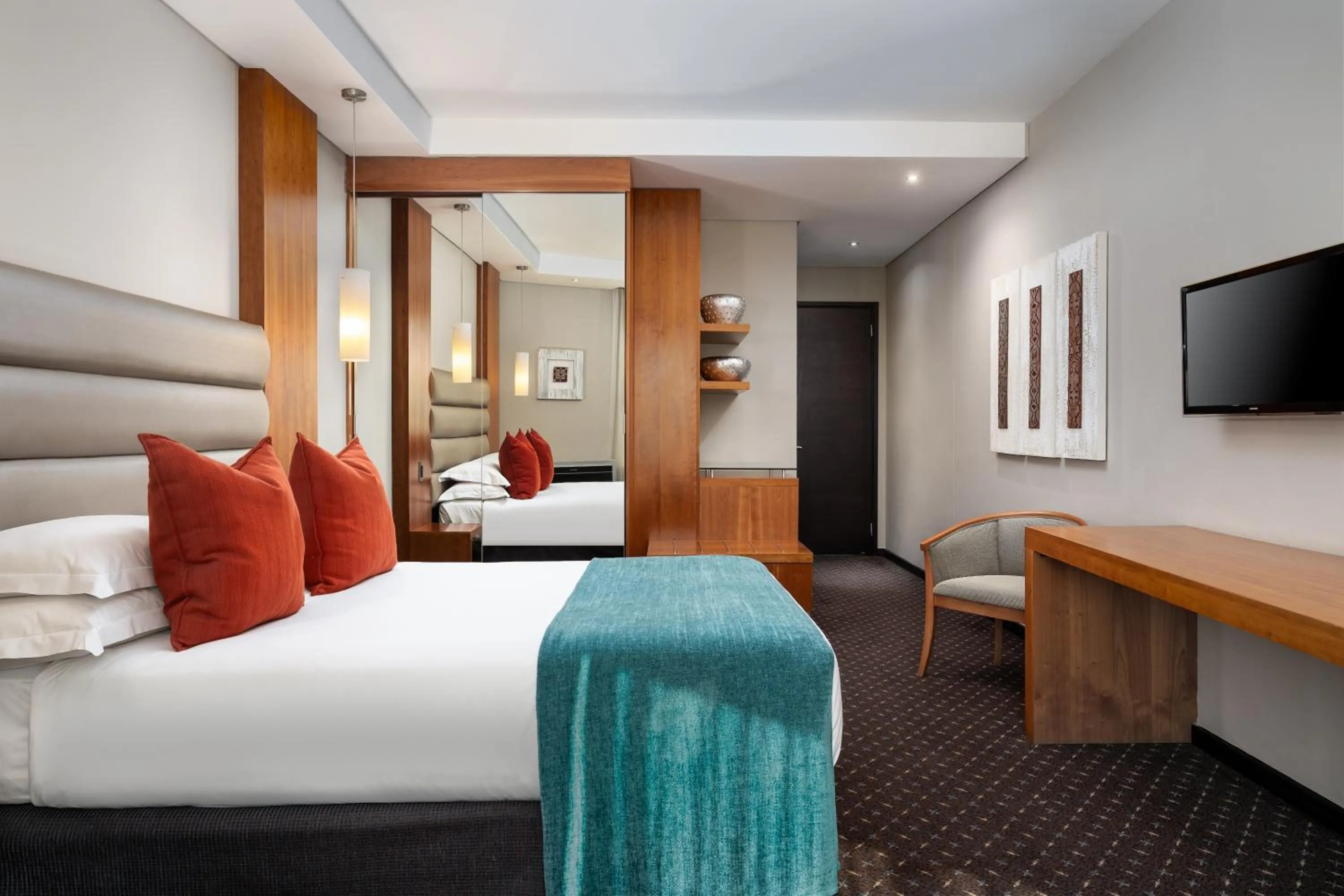 Bedroom, Bed in Premier Hotel O.R. Tambo