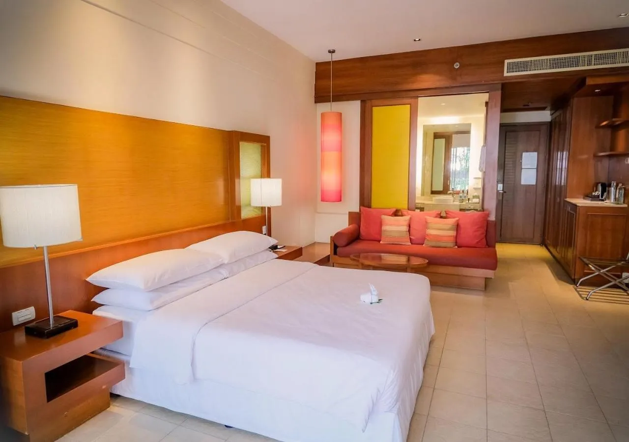 Bed in Sheraton Hua Hin Resort & Spa