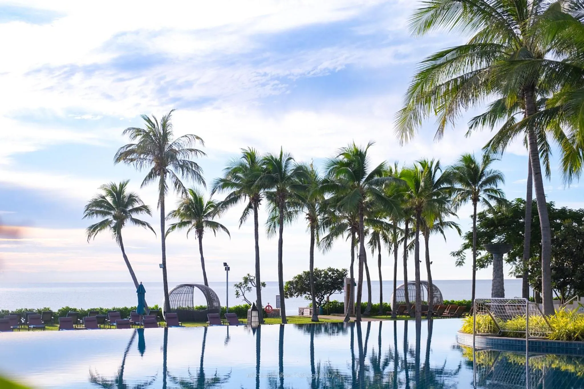 Swimming pool in Sheraton Hua Hin Resort & Spa