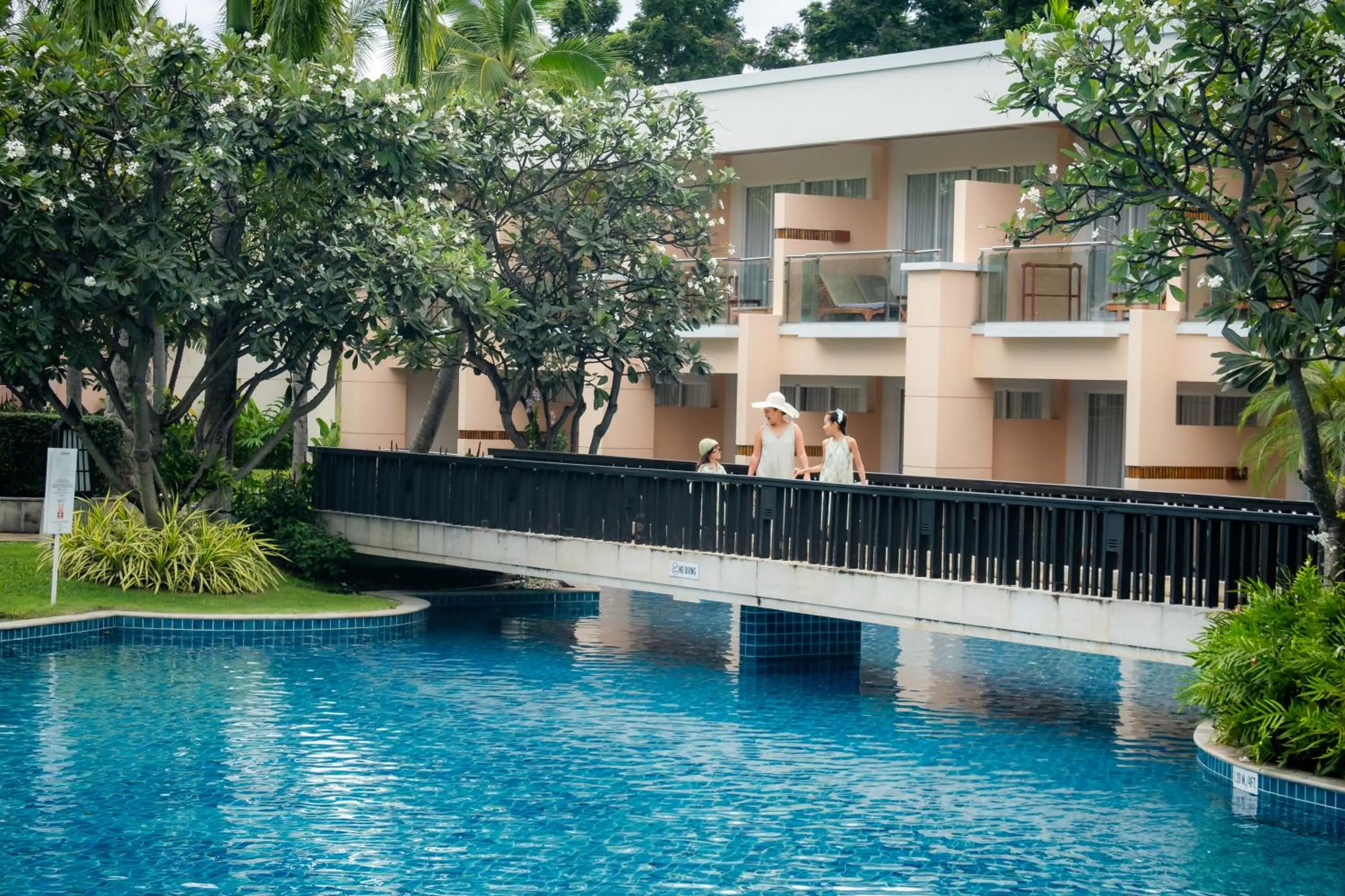 Pool view in Sheraton Hua Hin Resort & Spa