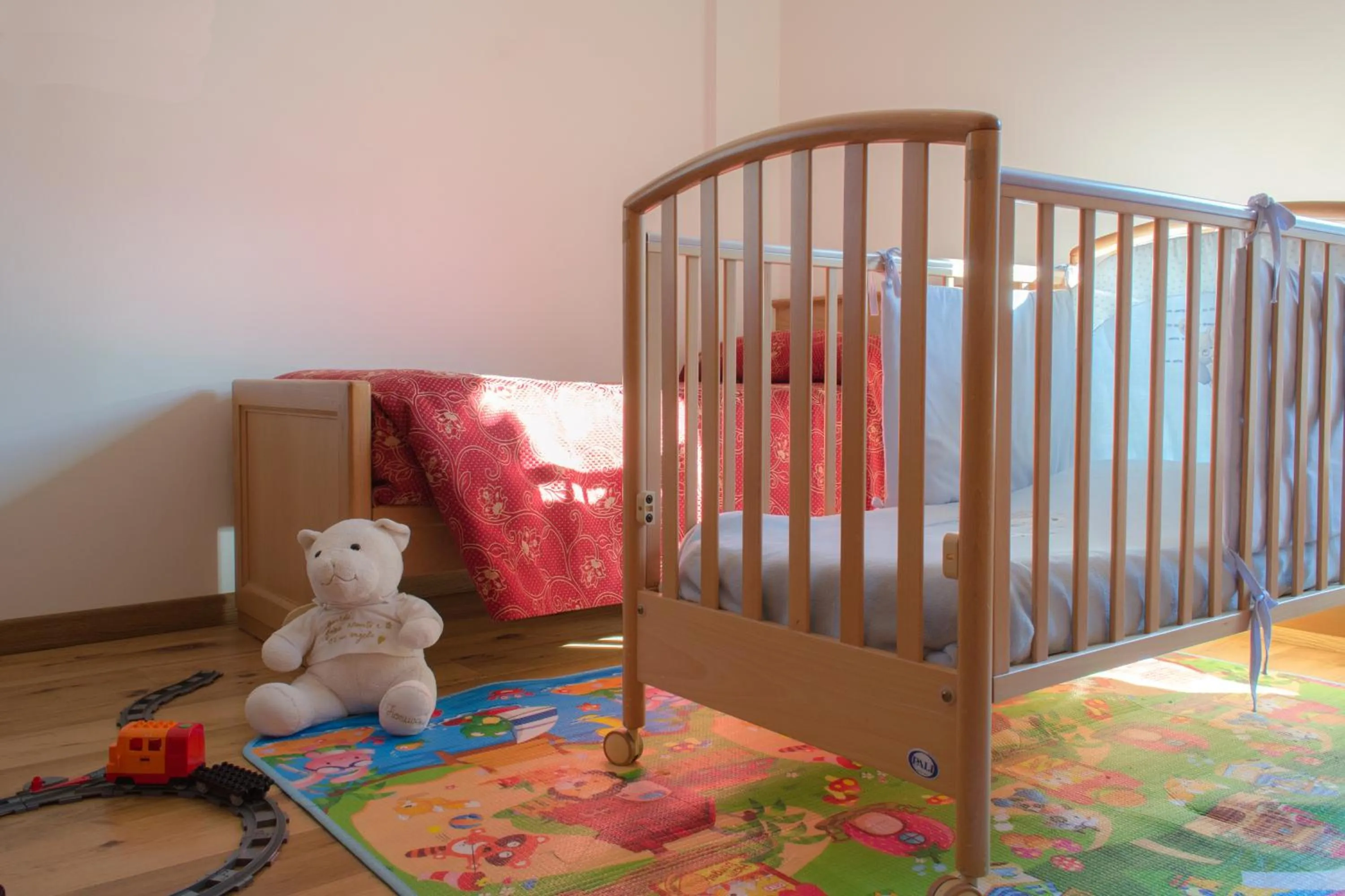 children, Bed in Meublè Rosalpina