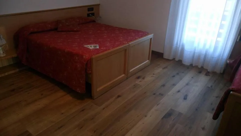 Balcony/Terrace, Bed in Meublè Rosalpina