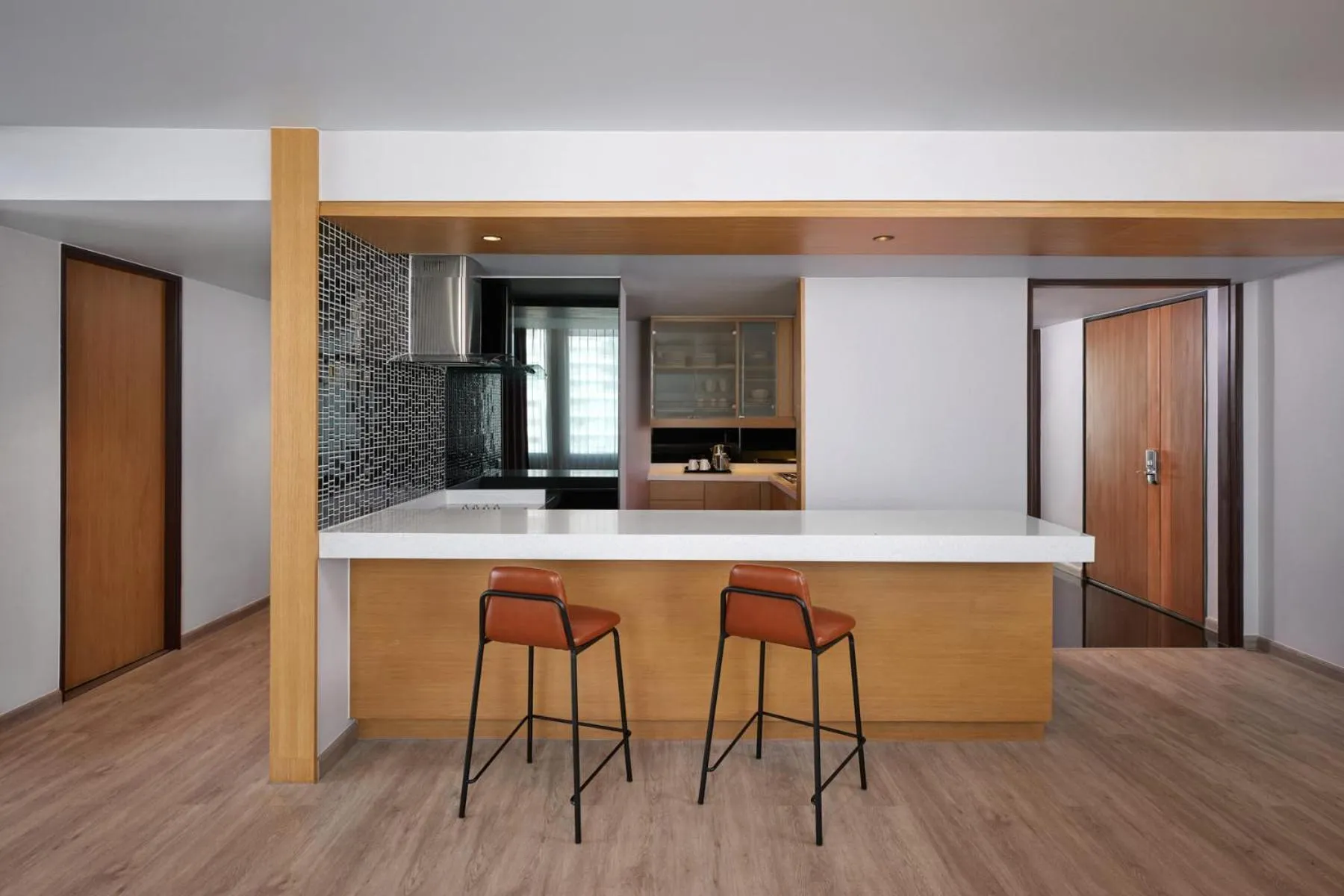 Kitchen or kitchenette in Aloft Bangkok - Sukhumvit 11