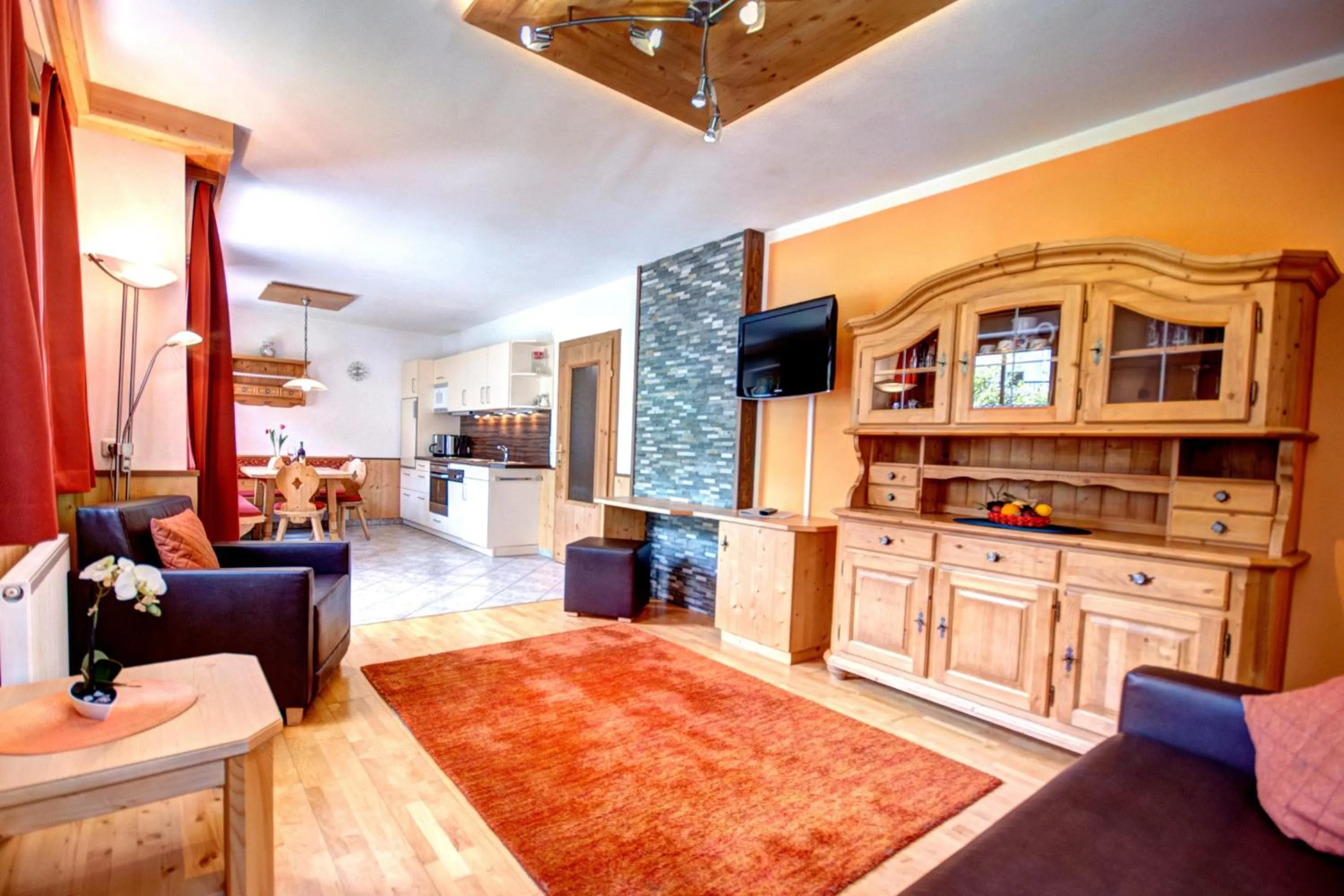 TV and multimedia in Alpenresort Thanner