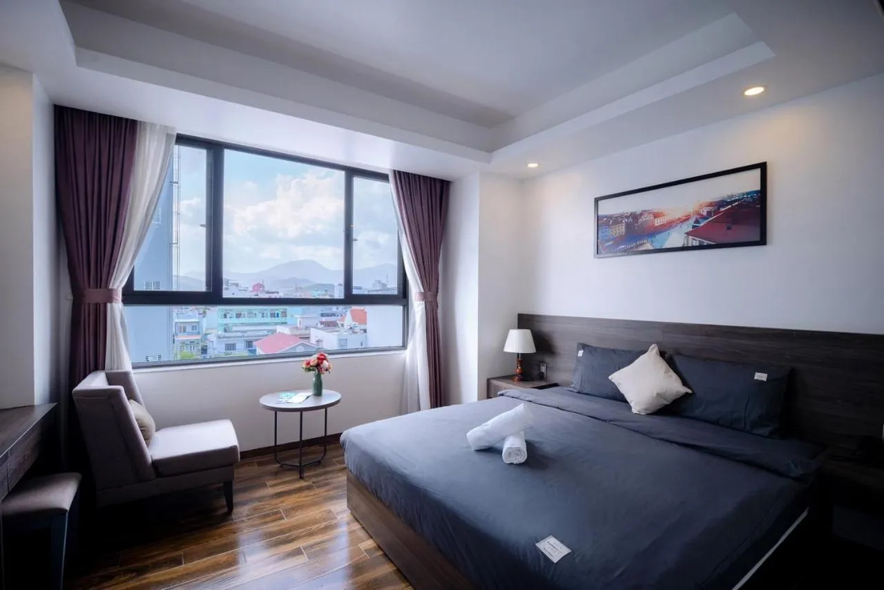 Bed in La Casa Hotel Nha Trang