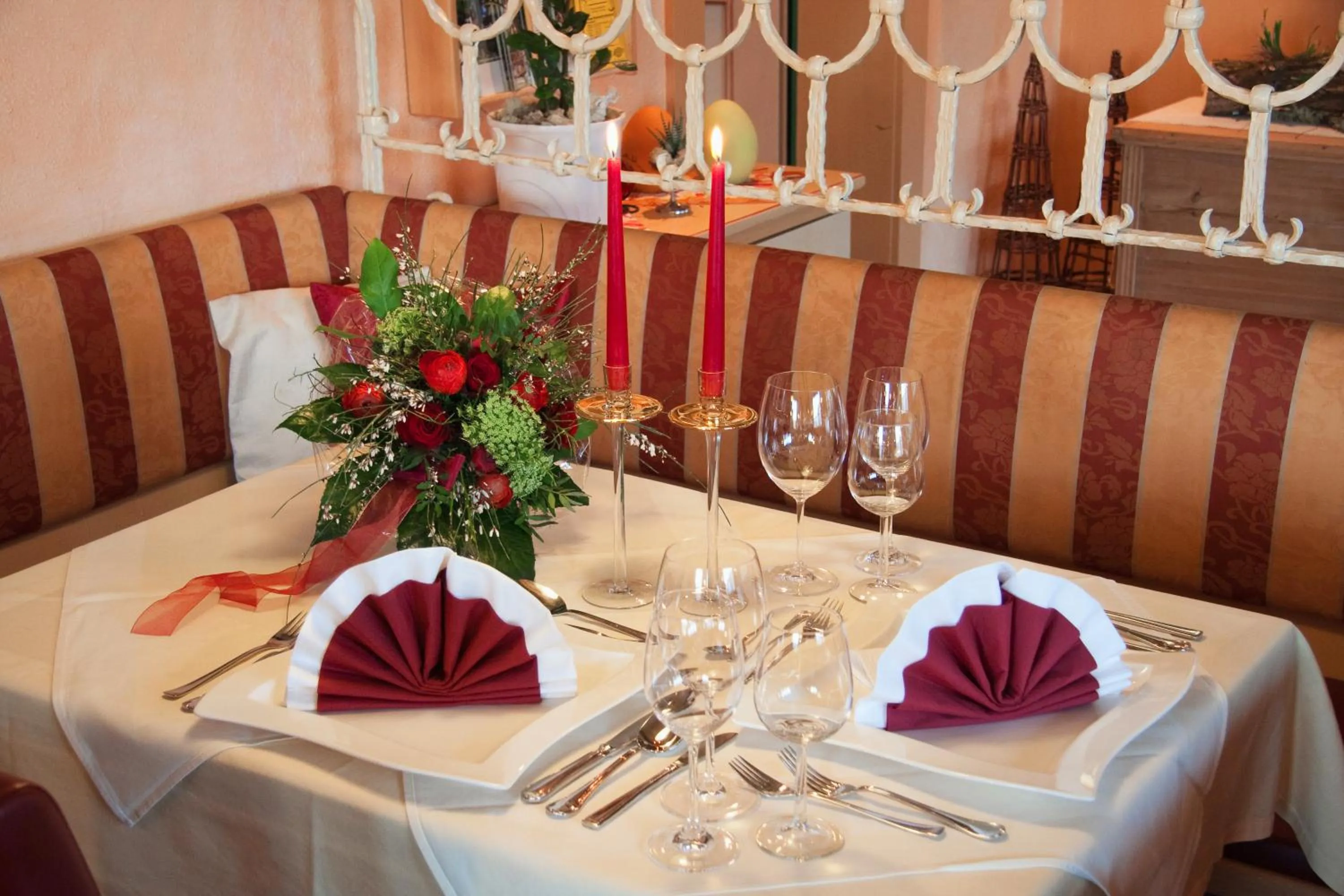 Restaurant/places to eat in Hotel Blumauer