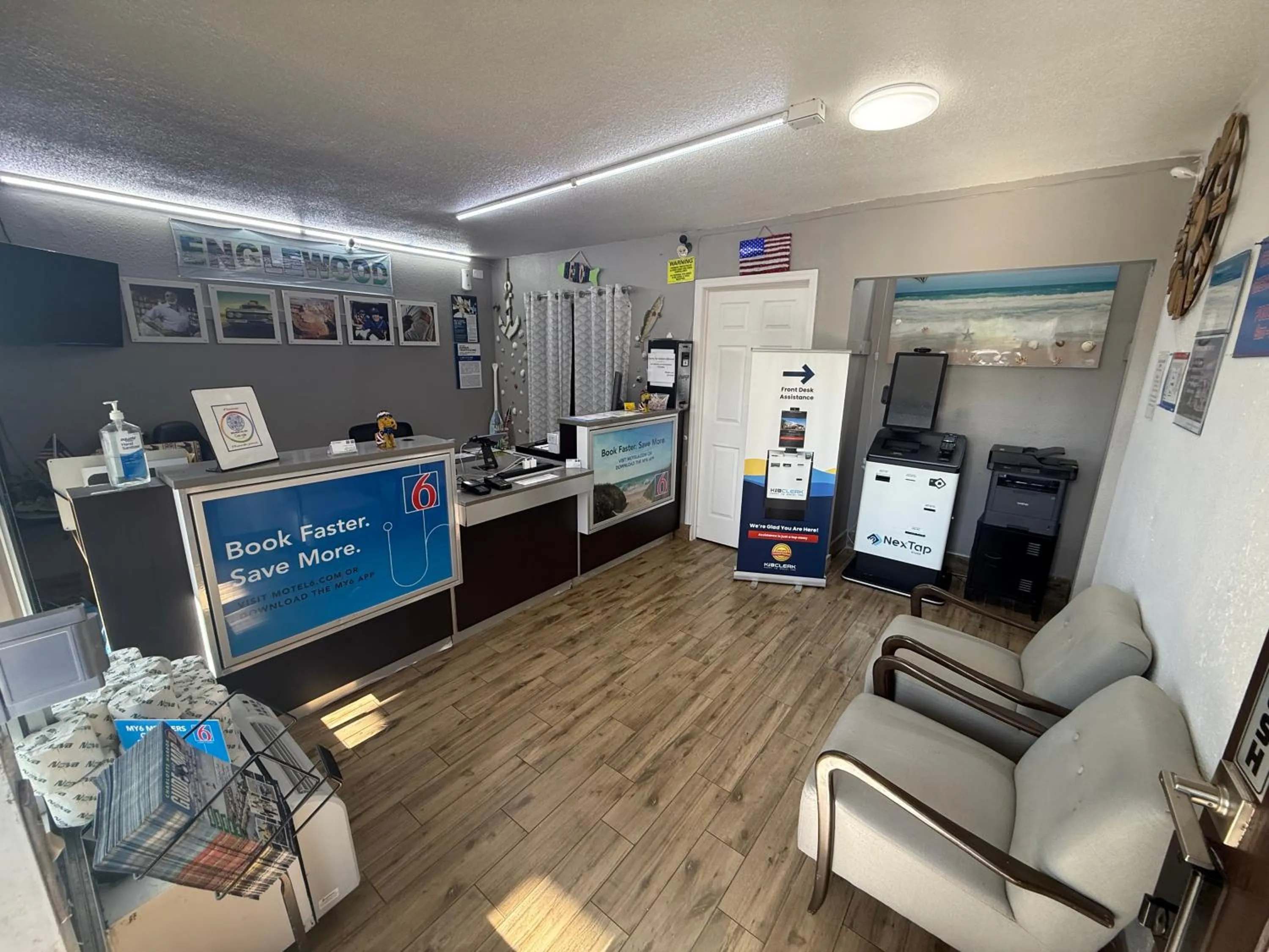 Lobby or reception in Studio 6-Englewood, FL