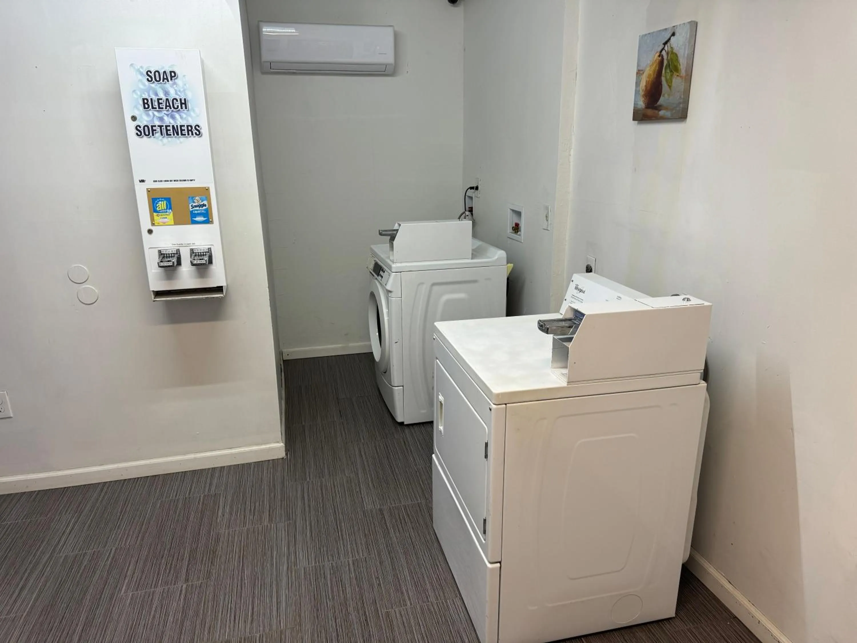 laundry in Studio 6-Englewood, FL