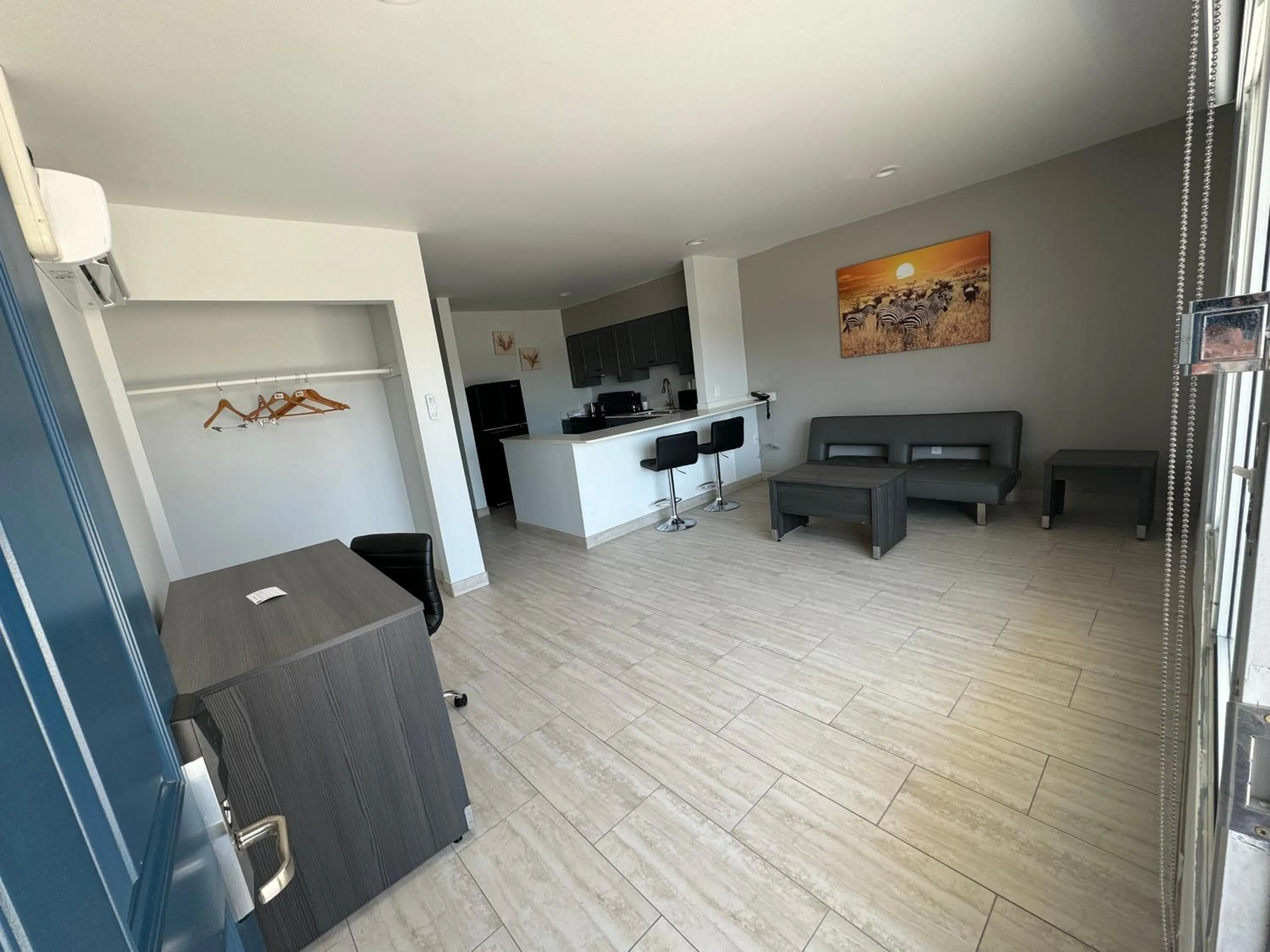 Living room in Studio 6-Englewood, FL