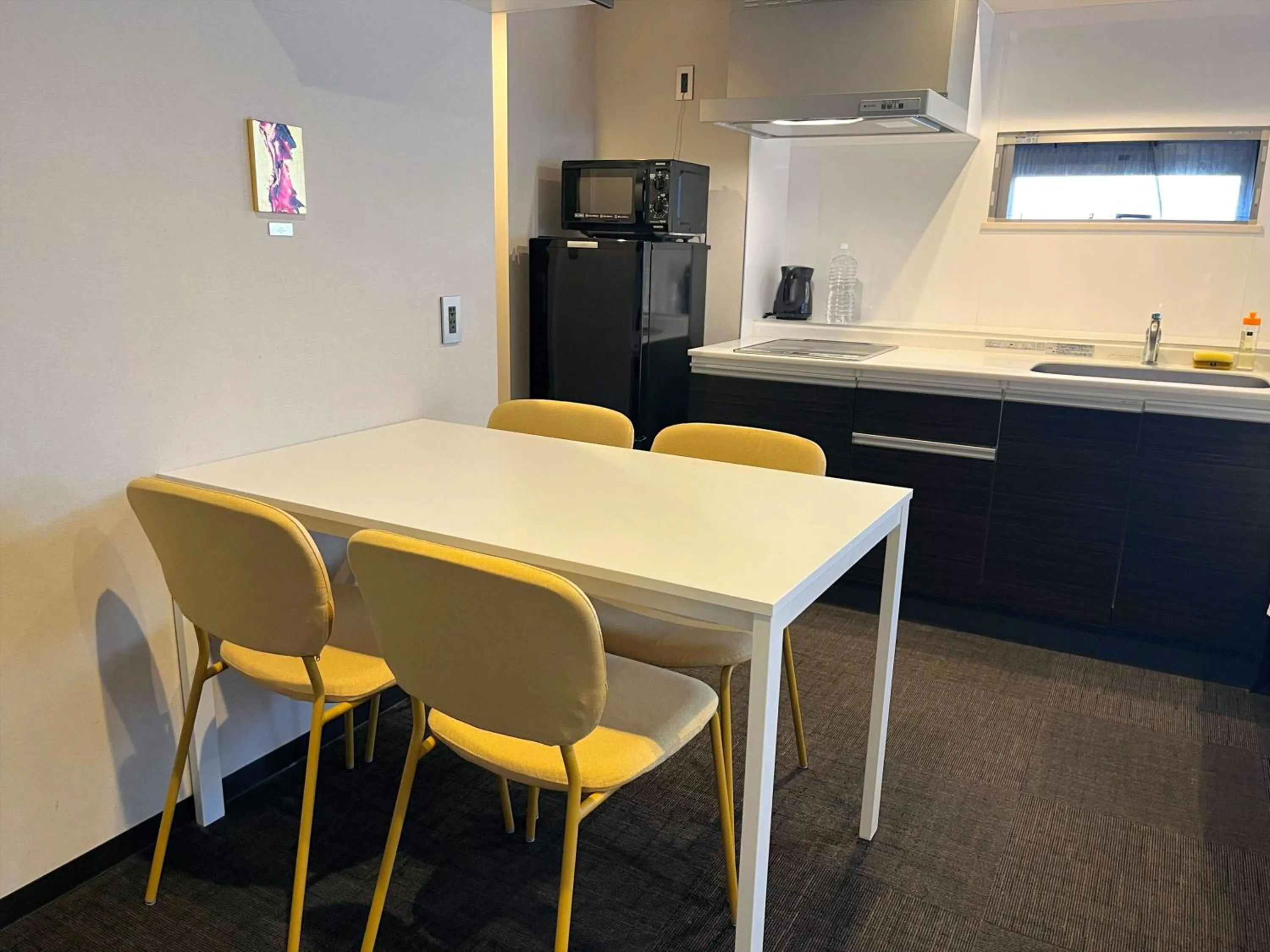 Photo of the whole room in INOVA Kanazawa