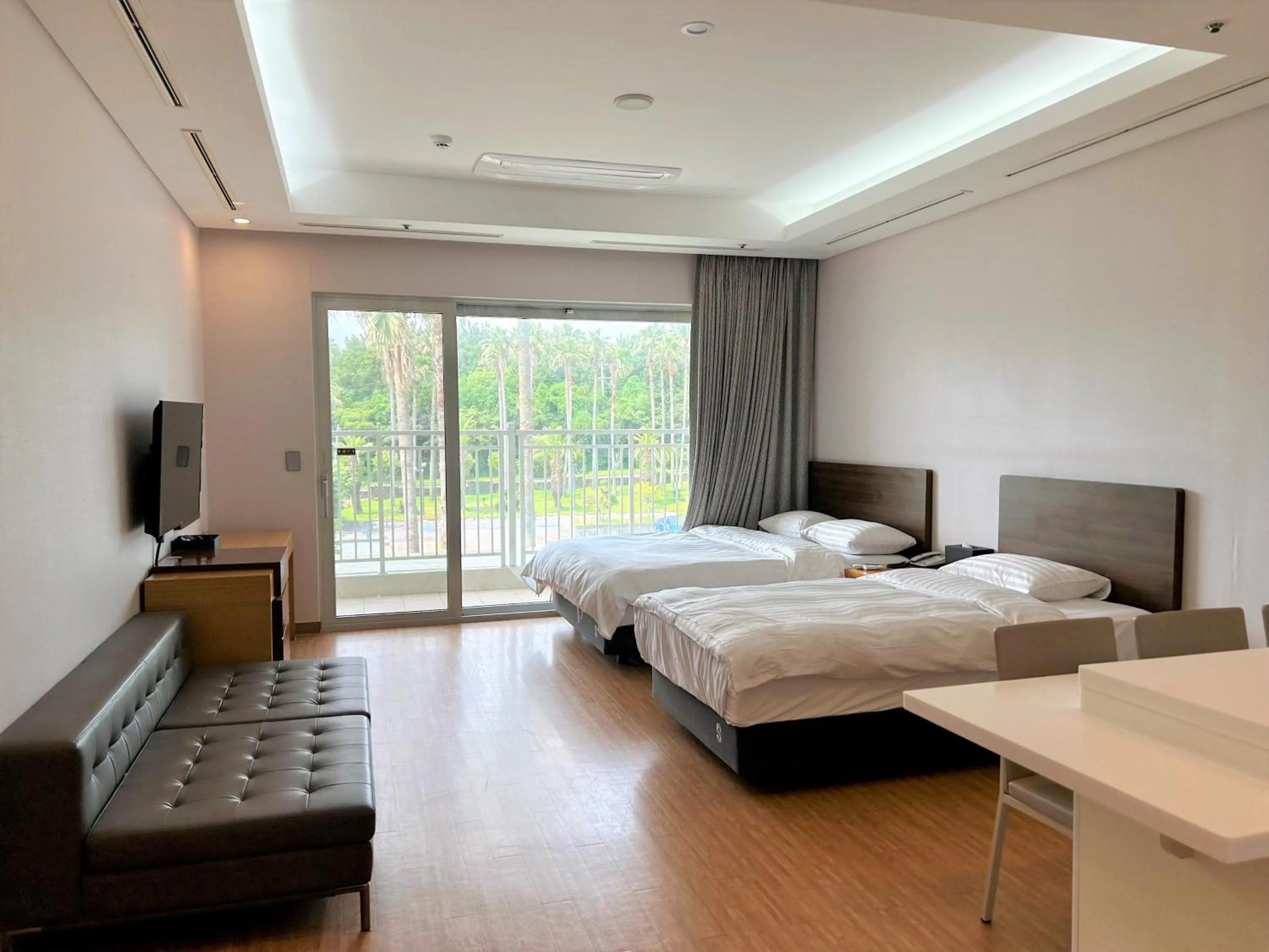 Bed in Sono Calm Jeju