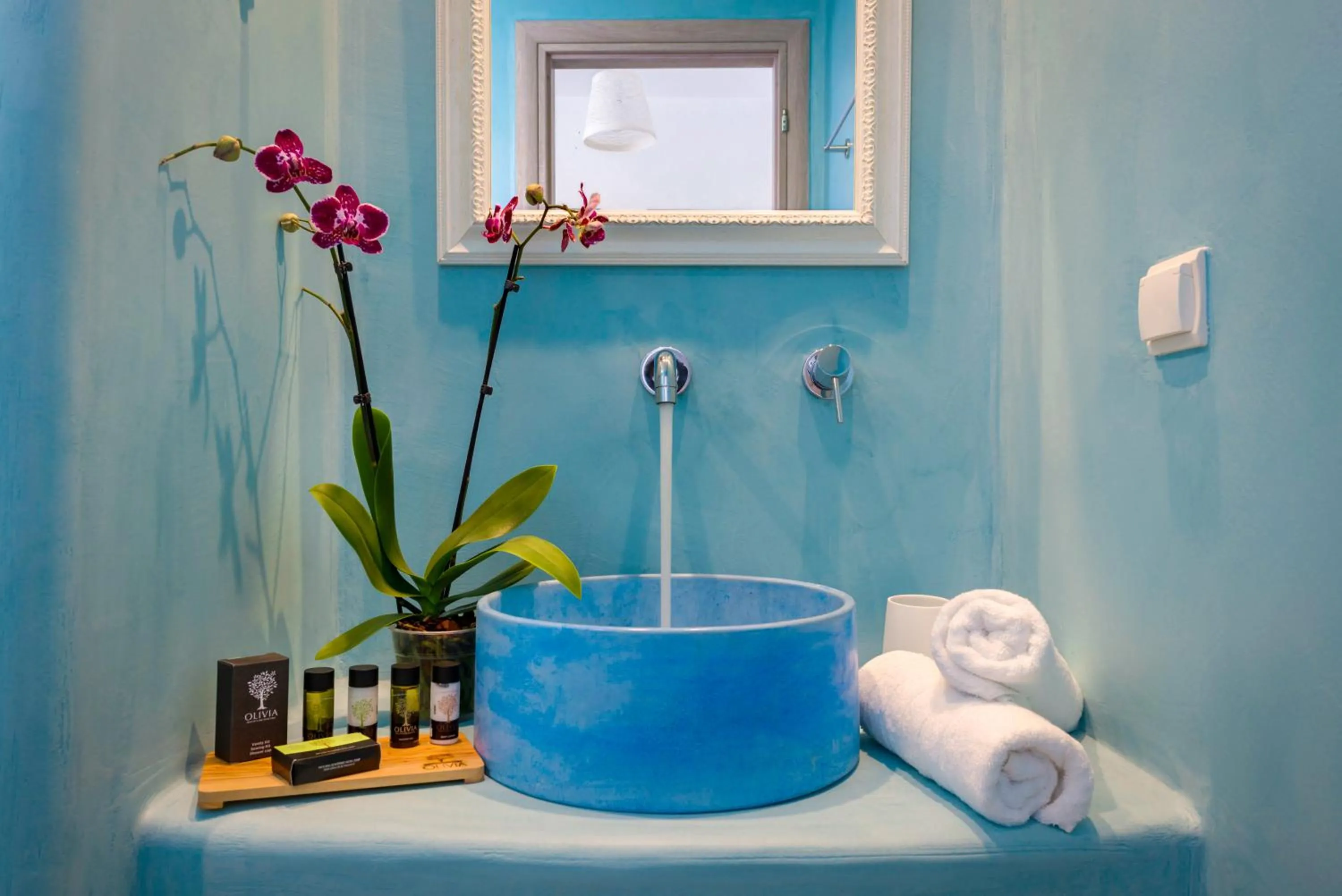 Bathroom in White Harmony Suites