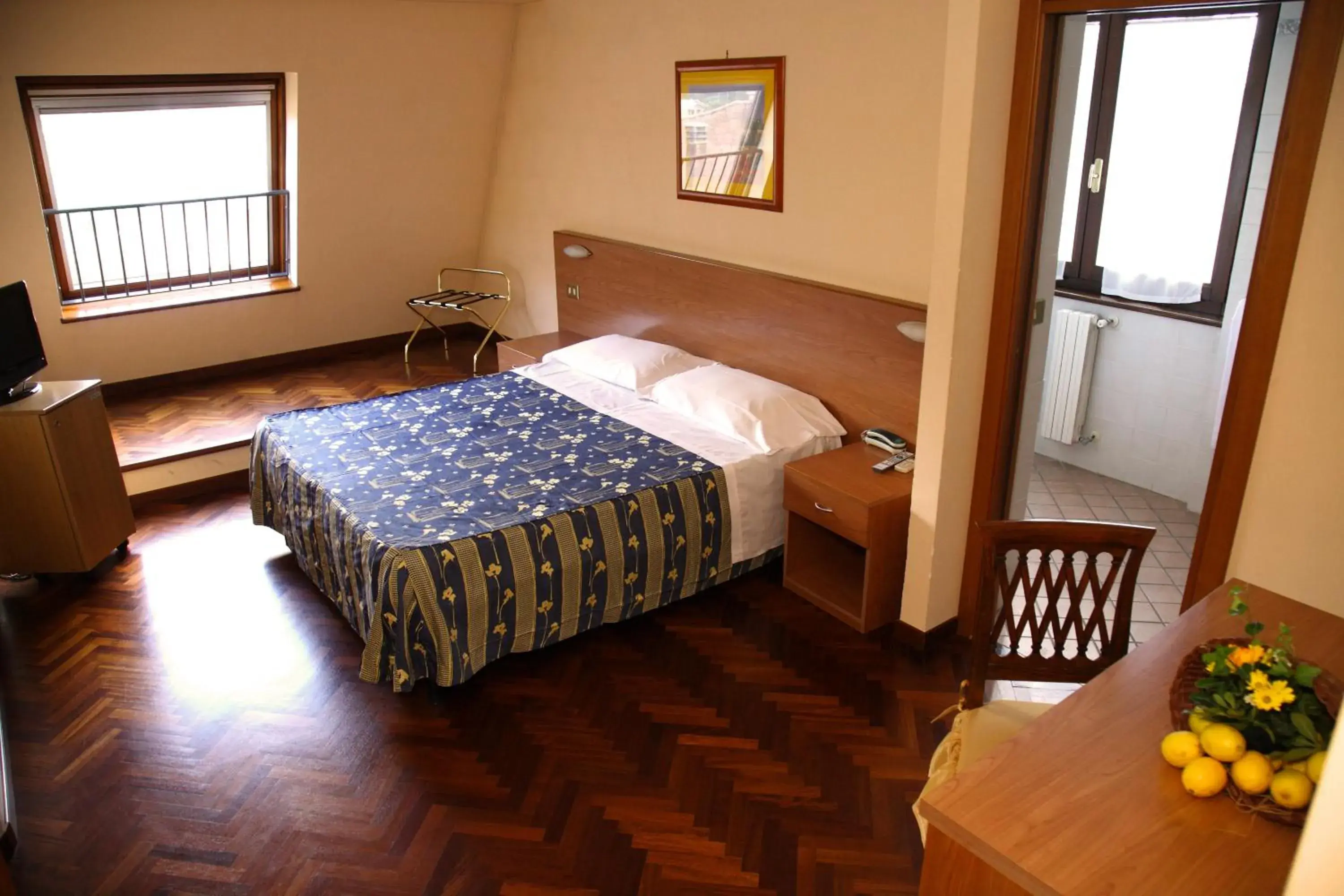 Double or Twin Room - single occupancy in Hotel Del Sole Double or Twin Room - single occupancy in Hotel Del Sole