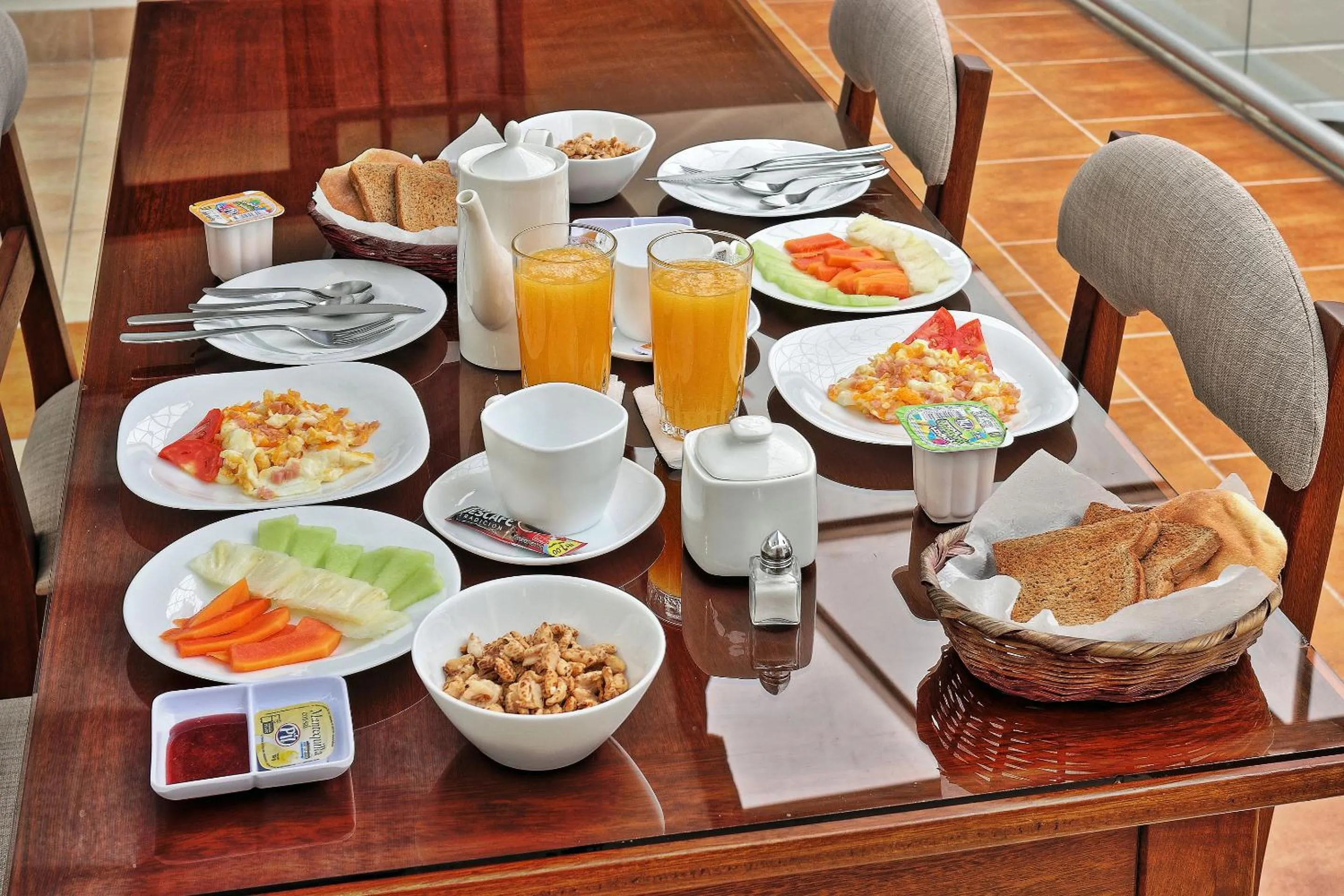 Breakfast in Hostal Patrimonio - Potosi