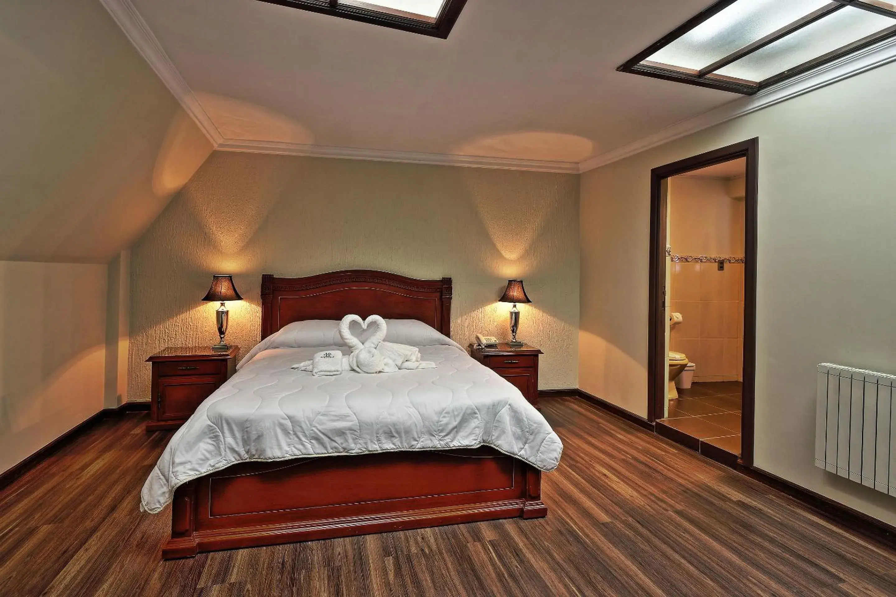 Deluxe Junior Suite in Hostal Patrimonio - Potosi Deluxe Junior Suite in Hostal Patrimonio - Potosi