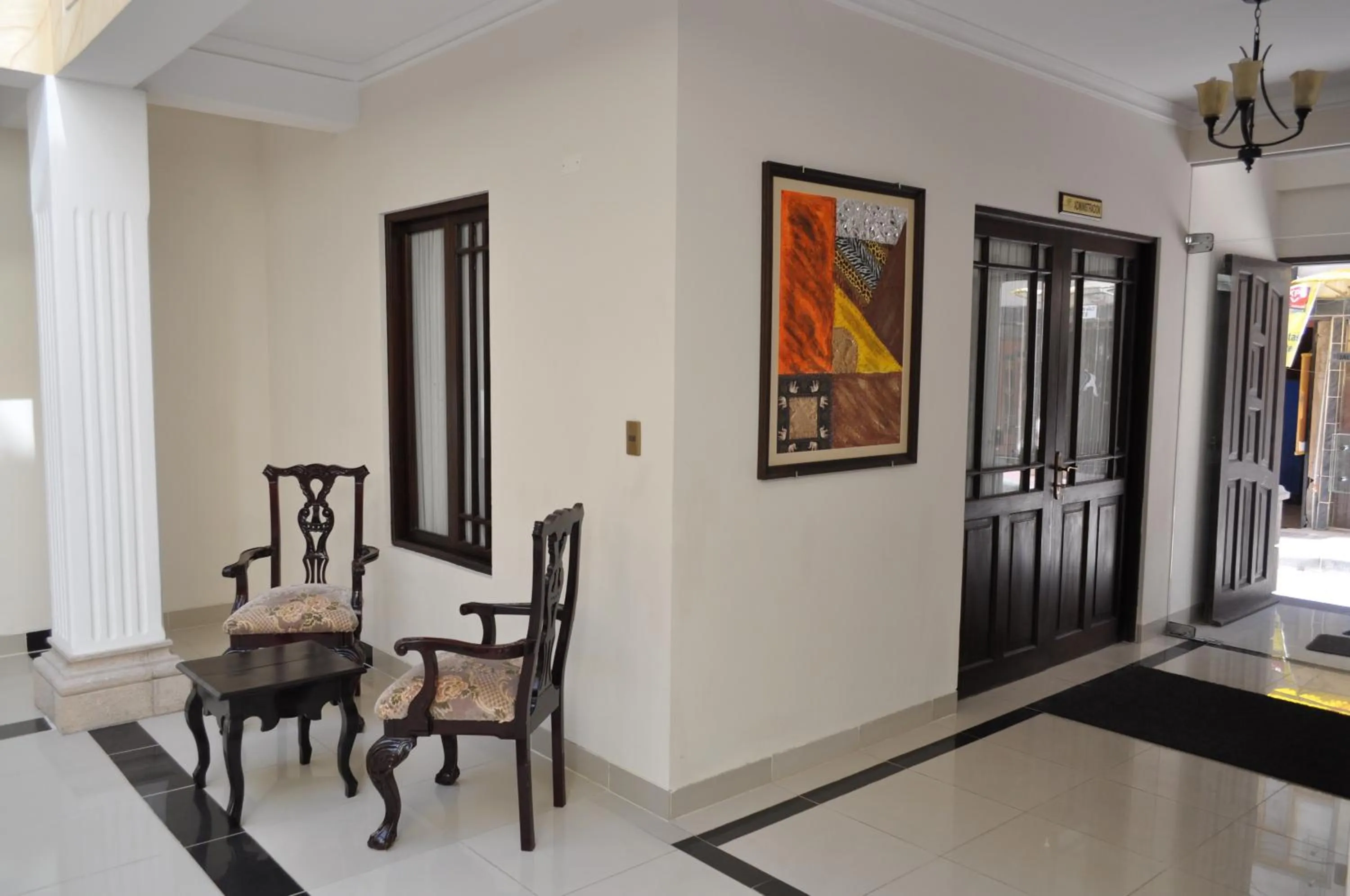 Facade/entrance in Hostal Patrimonio - Potosi