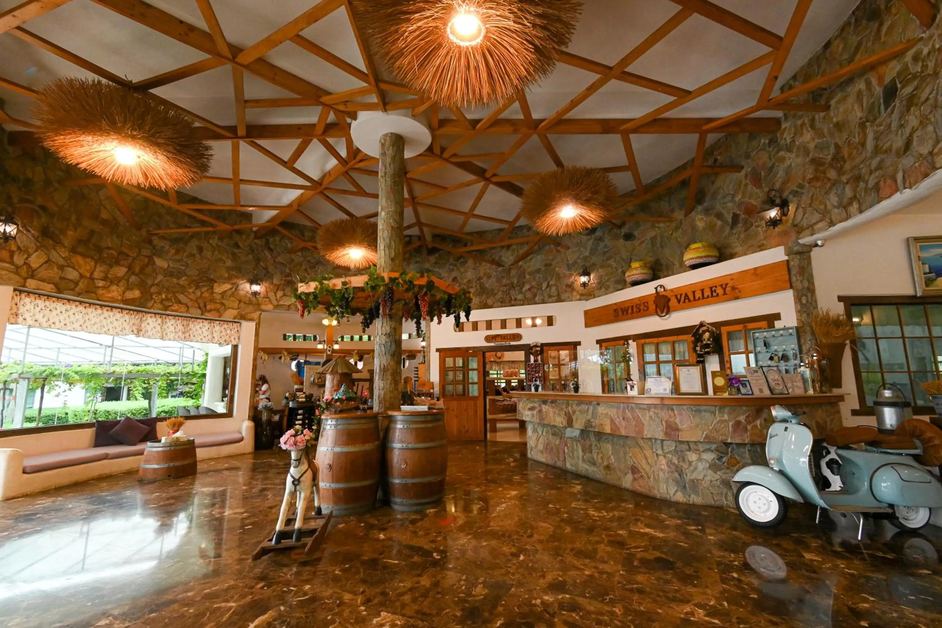 Lobby or reception in Swiss Valley Hip Resort