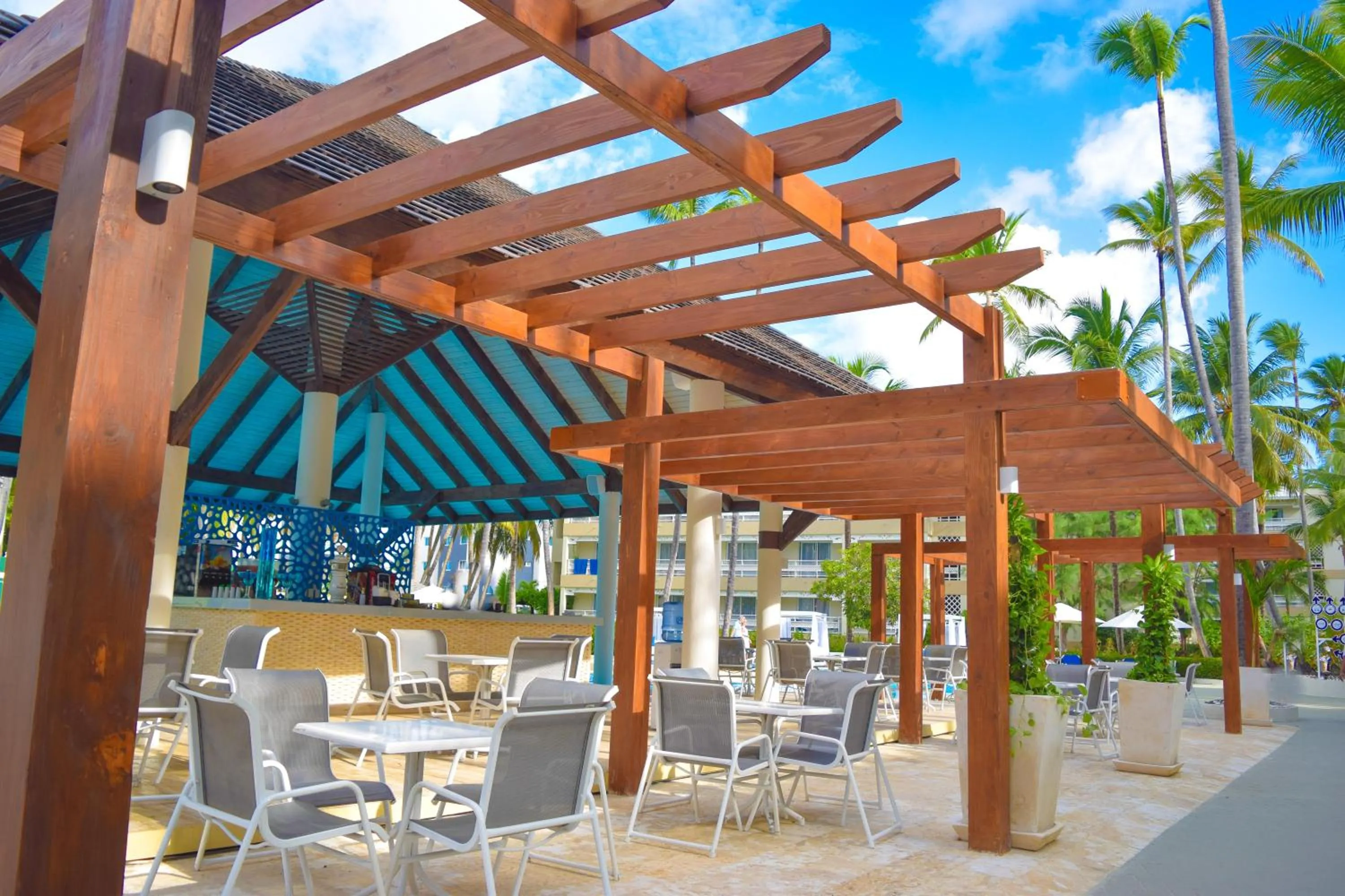 Lounge or bar in Vista Sol Punta Cana Beach Resort & Spa - All Inclusive