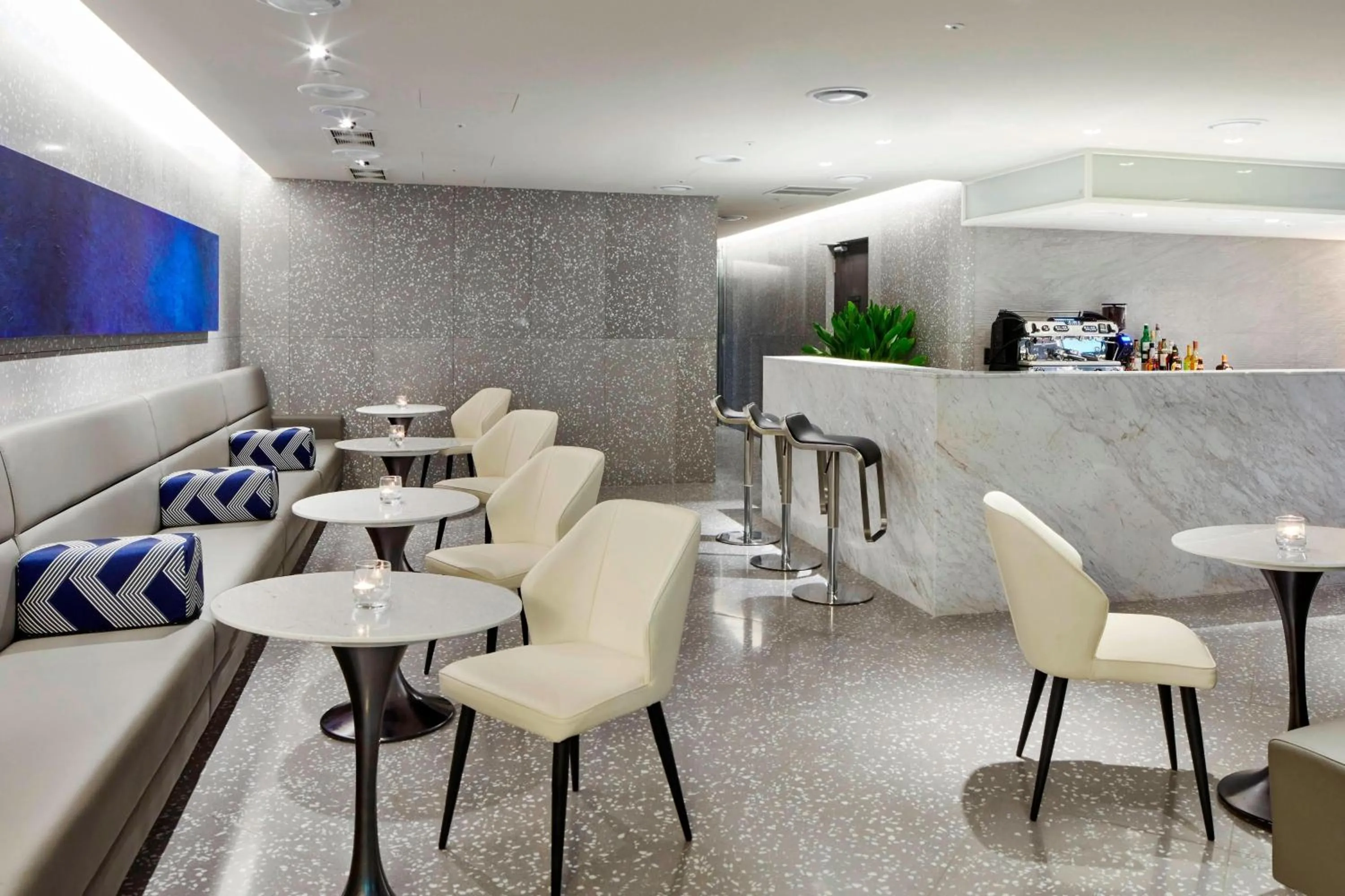 Lounge or bar in Four Points by Sheraton Seoul Gangnam