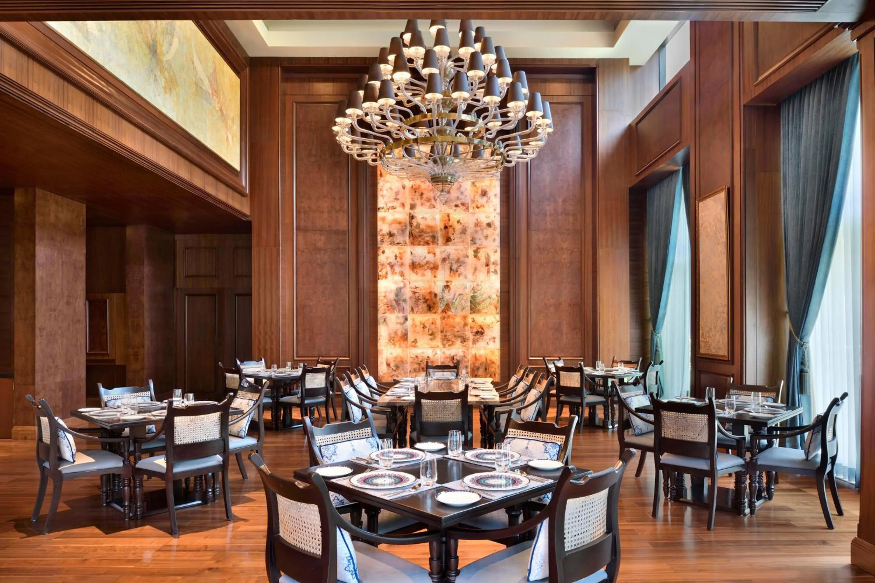 Restaurant/places to eat in Sheraton Grand Bengaluru Whitefield Hotel & Convention Center