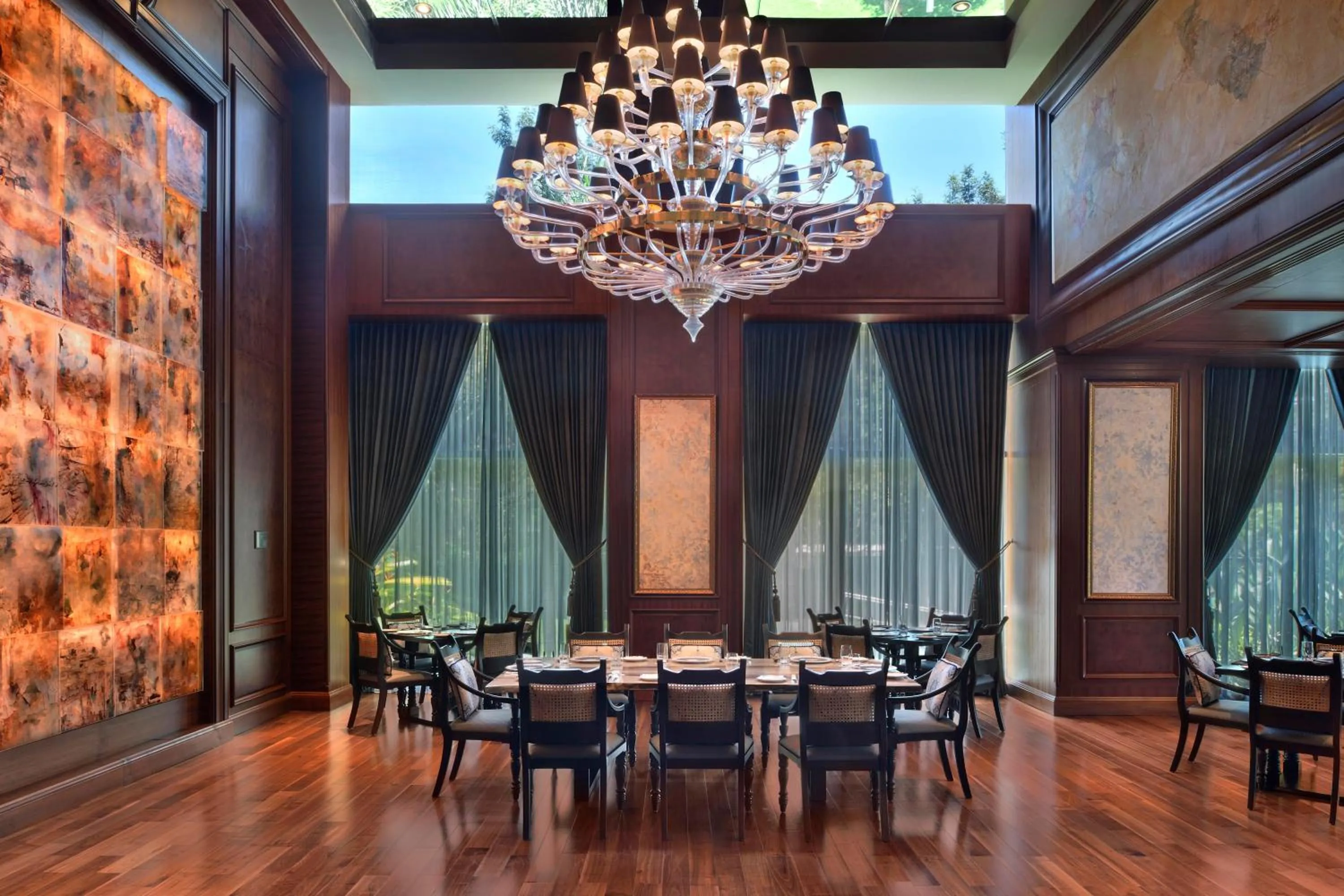 Restaurant/places to eat in Sheraton Grand Bengaluru Whitefield Hotel & Convention Center