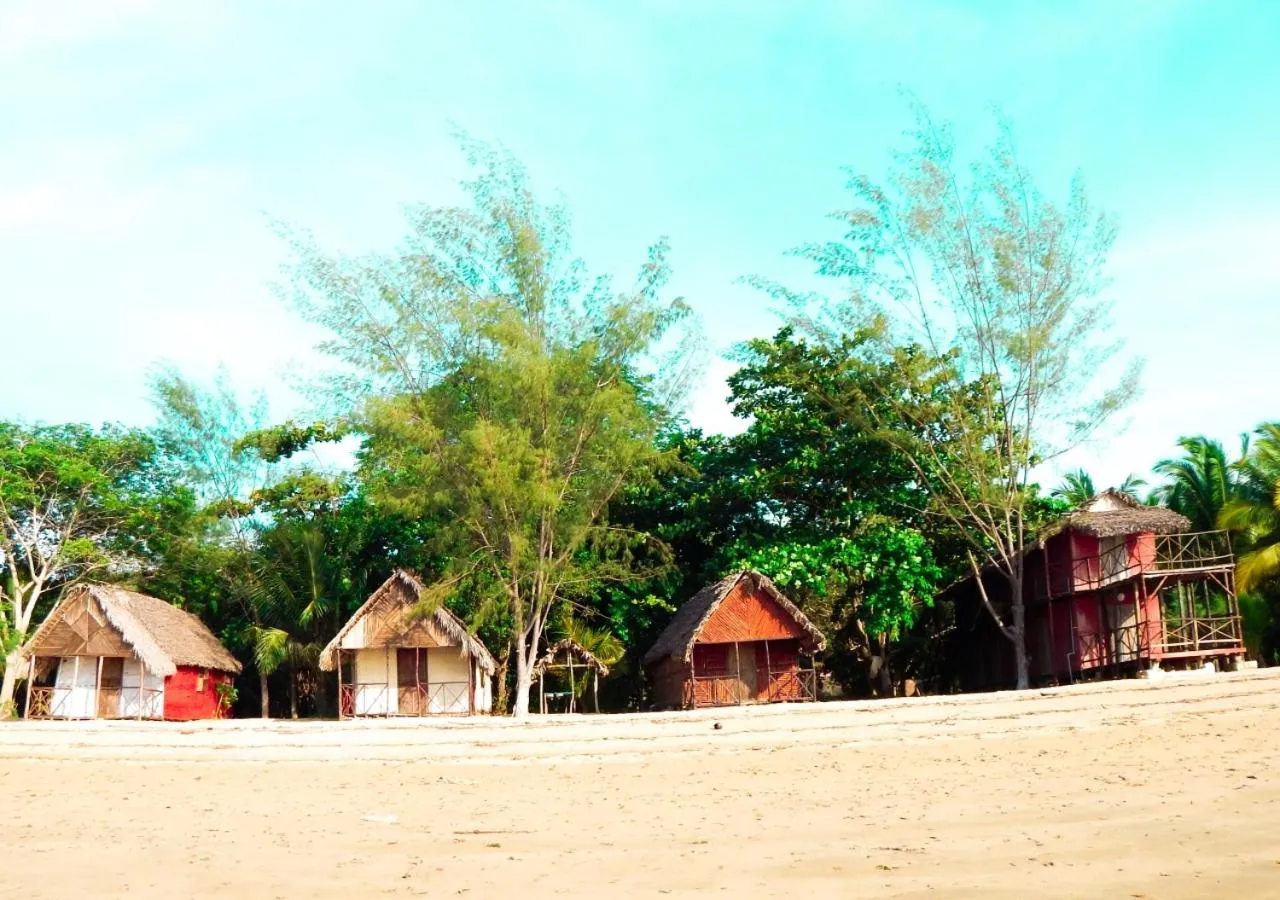 Property building in Reva Castel