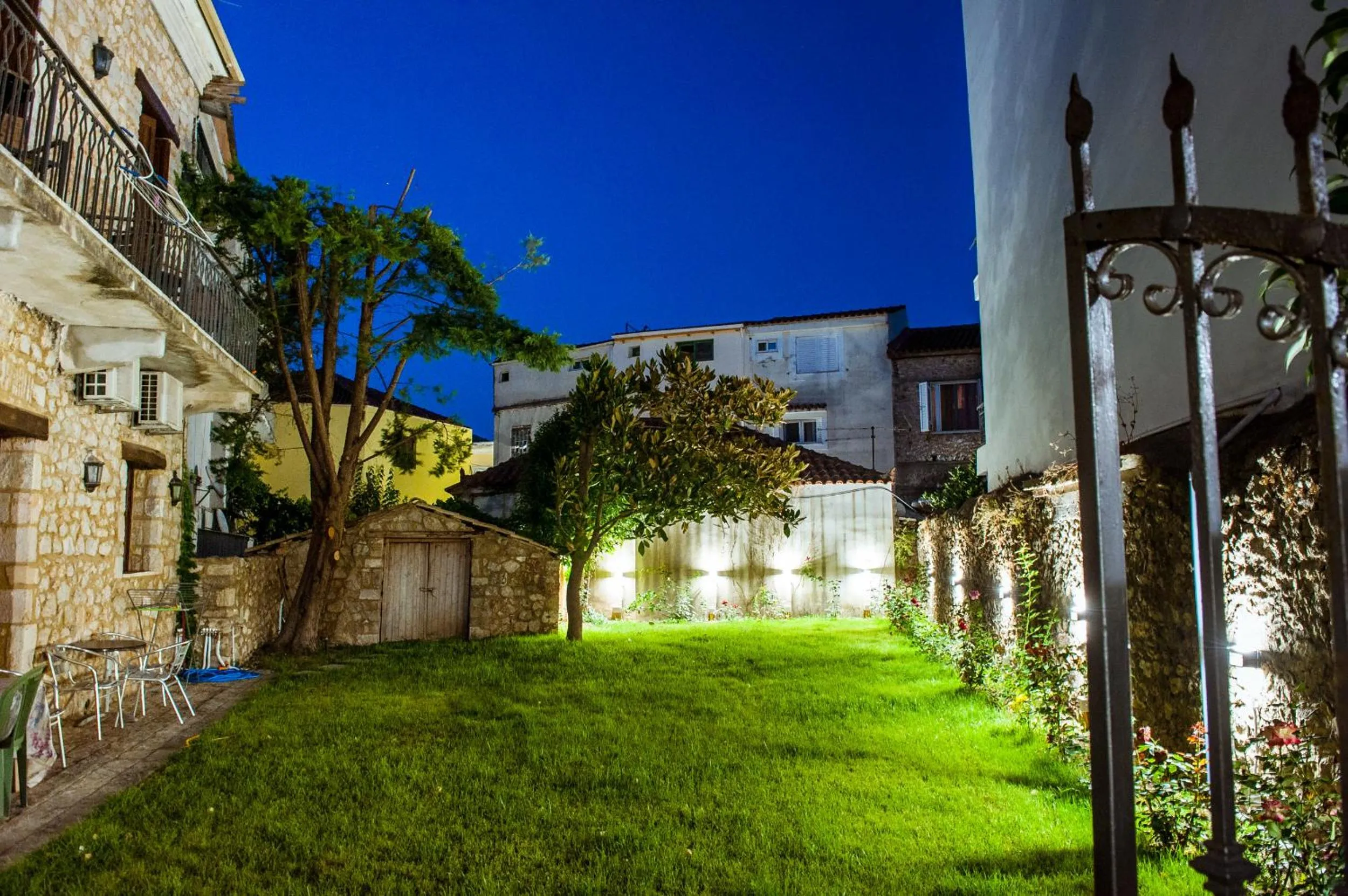Garden in SeaFront Stone Suites