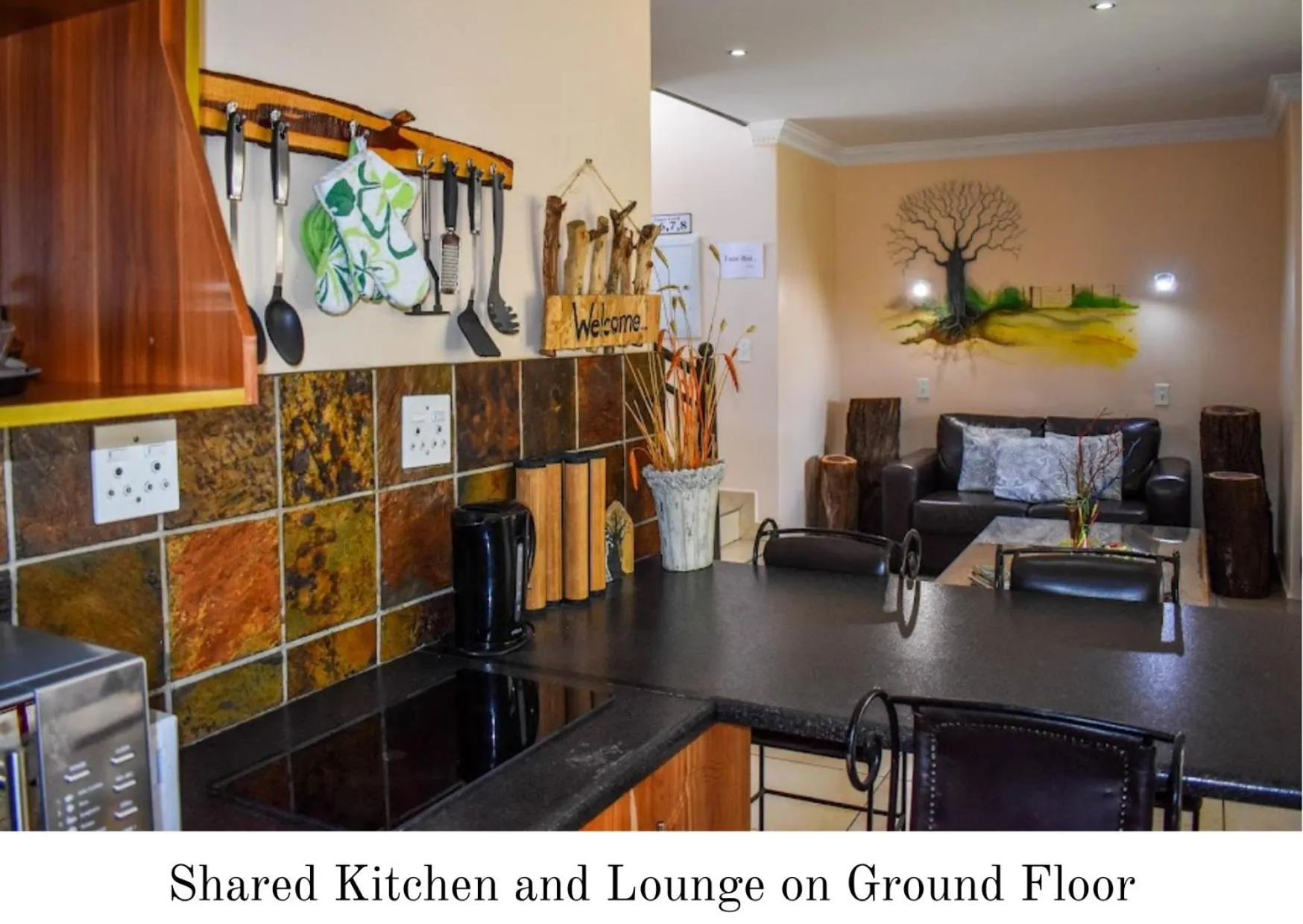 Communal kitchen in Eldorado Lodge CC