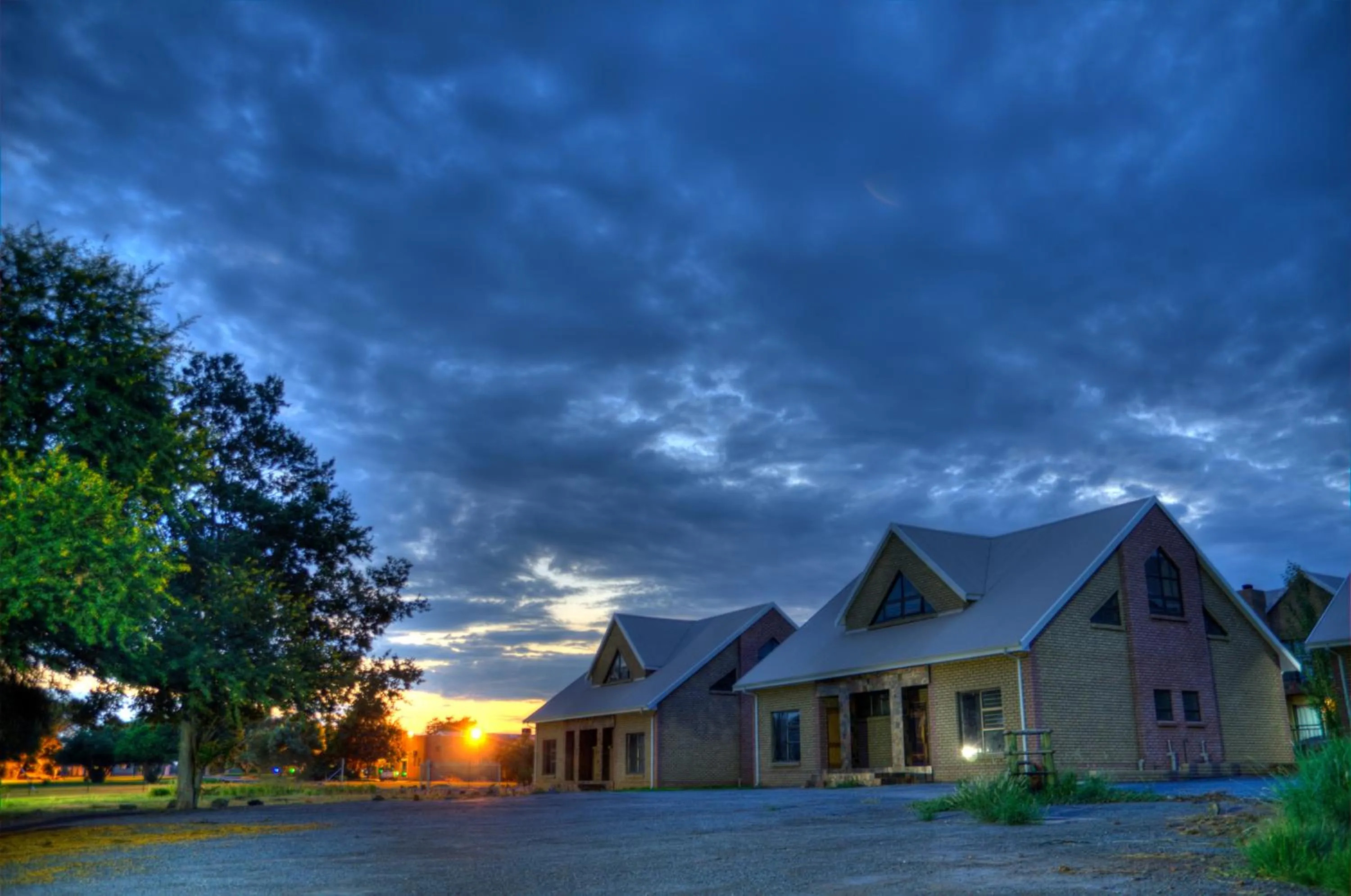 Facade/entrance in Eldorado Lodge CC