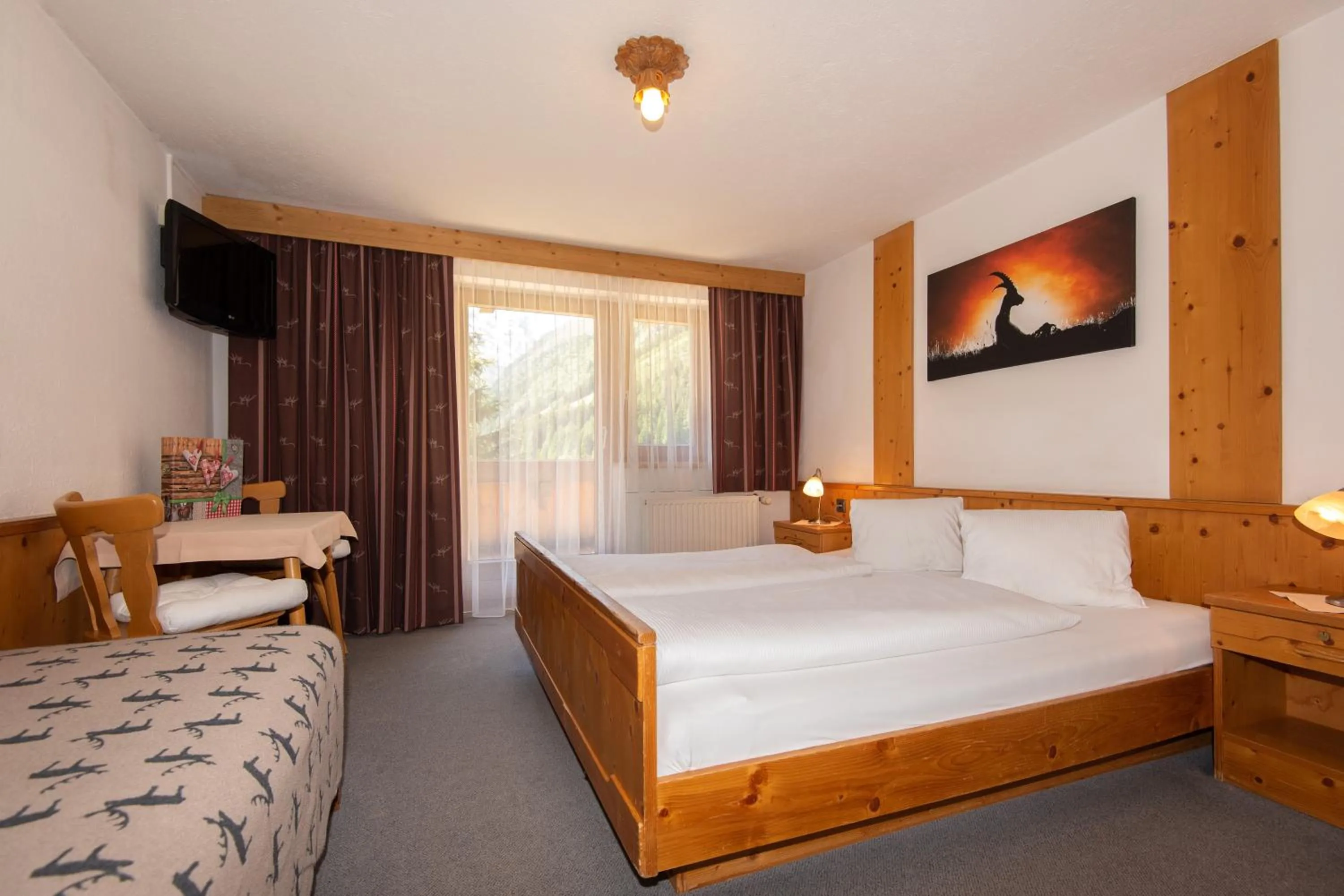 Photo of the whole room, Bed in Haus Elisabeth