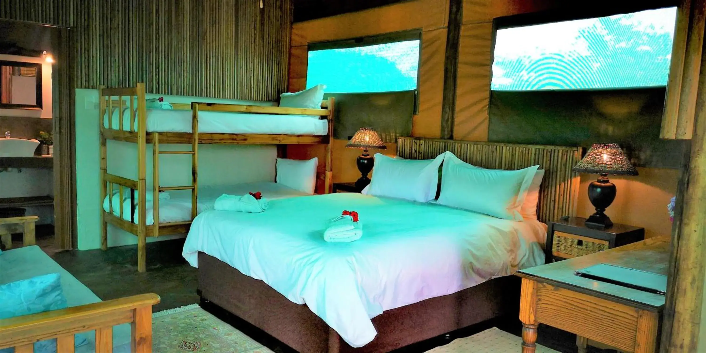 Family Tented Chalet in Kingfisher Bush Lodge Family Tented Chalet in Kingfisher Bush Lodge