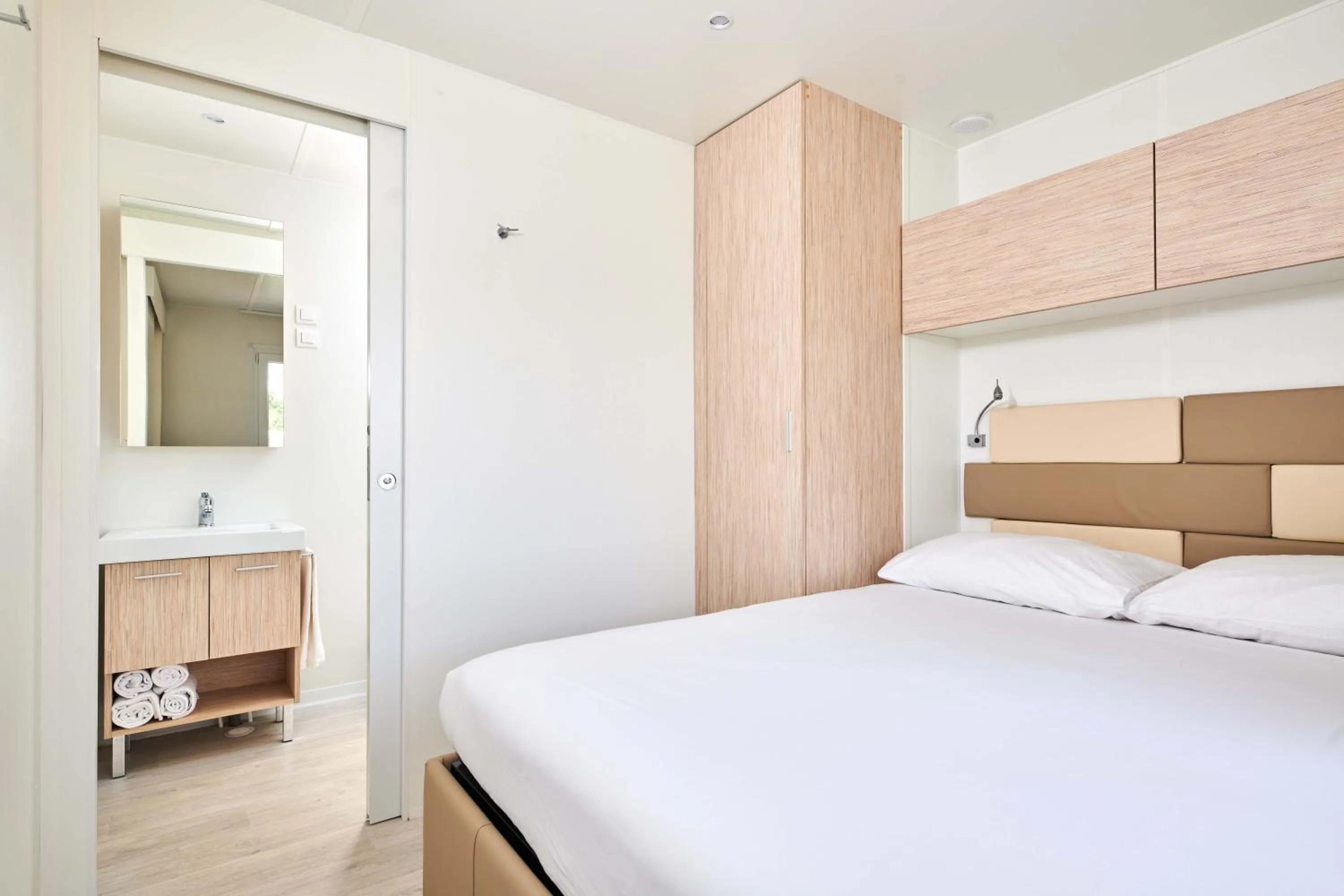 Bedroom, Bed in Camping Stella Maris Mobile Homes