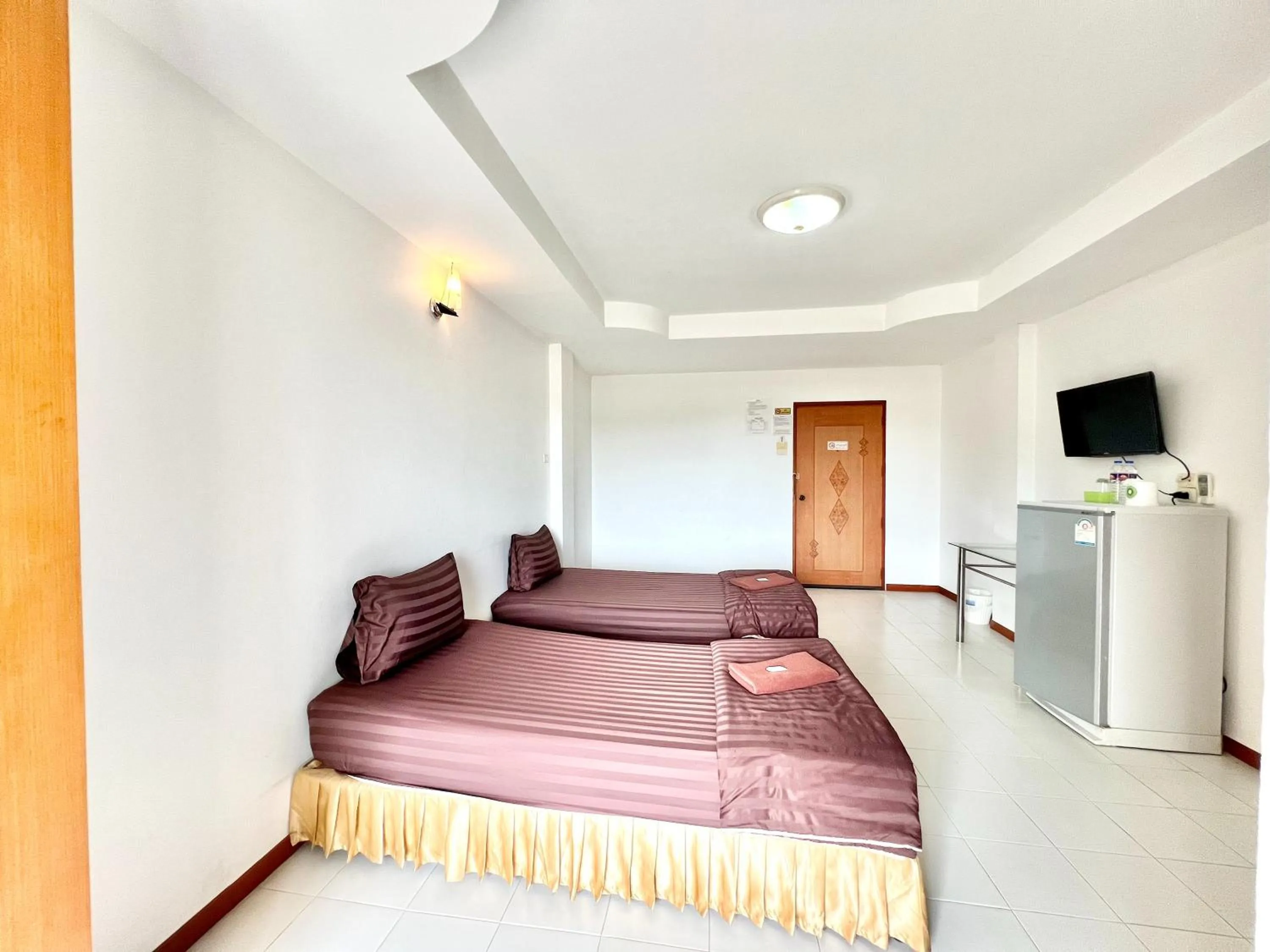 Bedroom, Bed in BT Grand Condotel