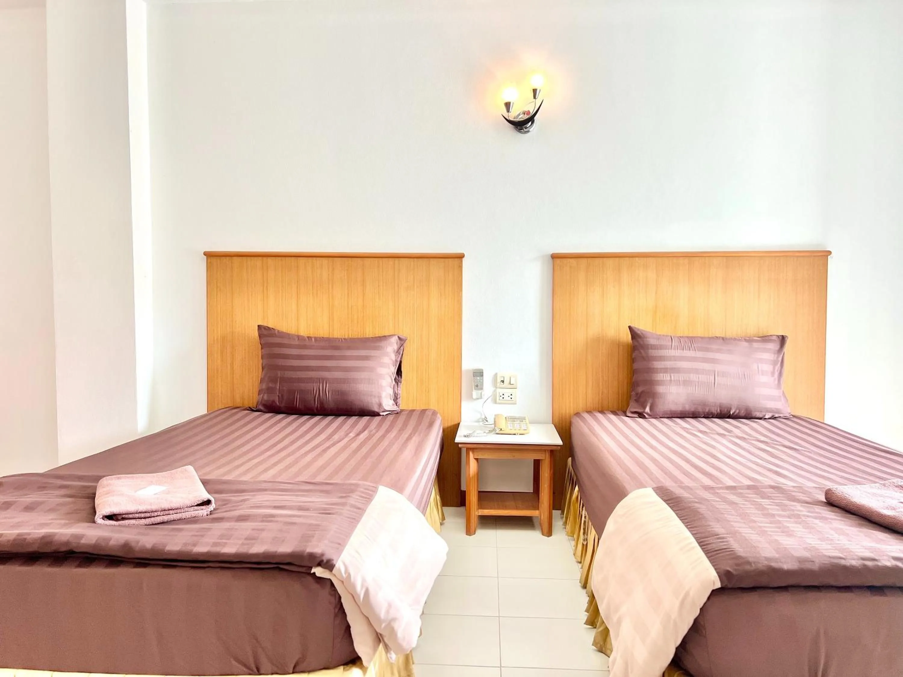 Bedroom, Bed in BT Grand Condotel