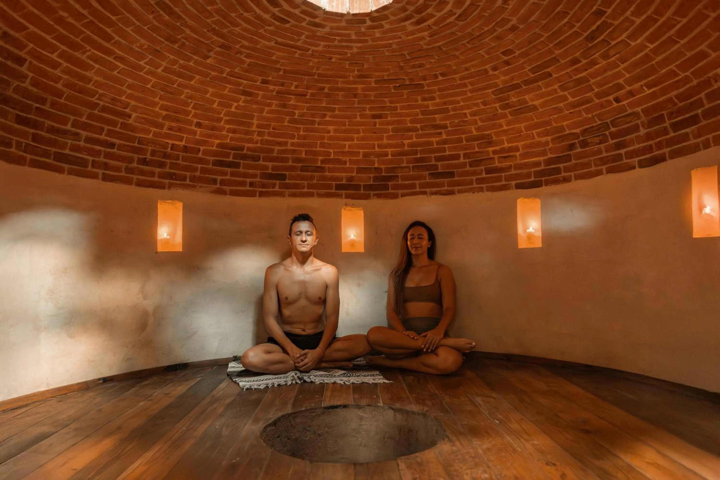 Petit Lafitte Beach Front Hotel & Bungalows