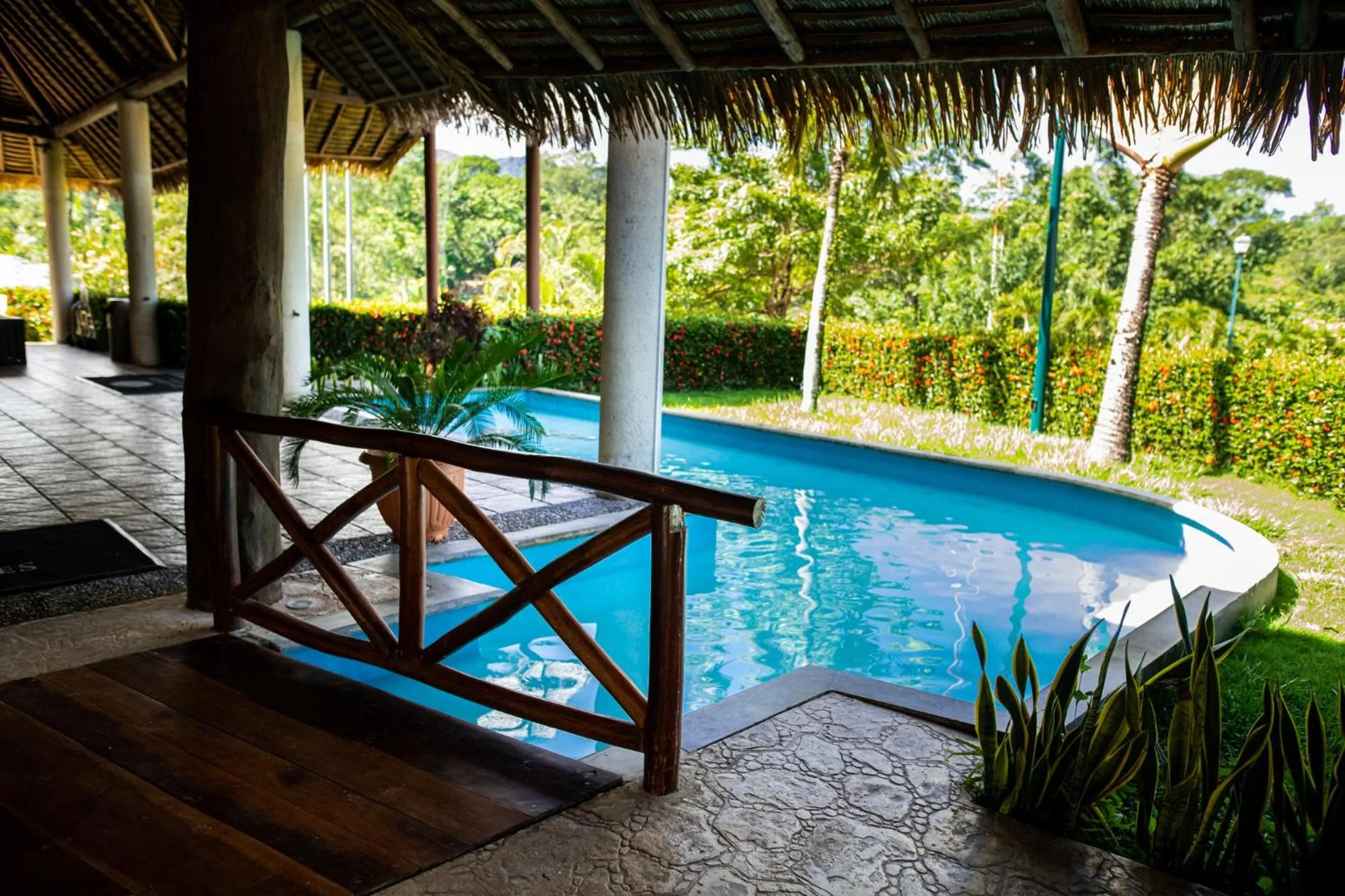 Swimming pool in Hotel Villa Mercedes Palenque