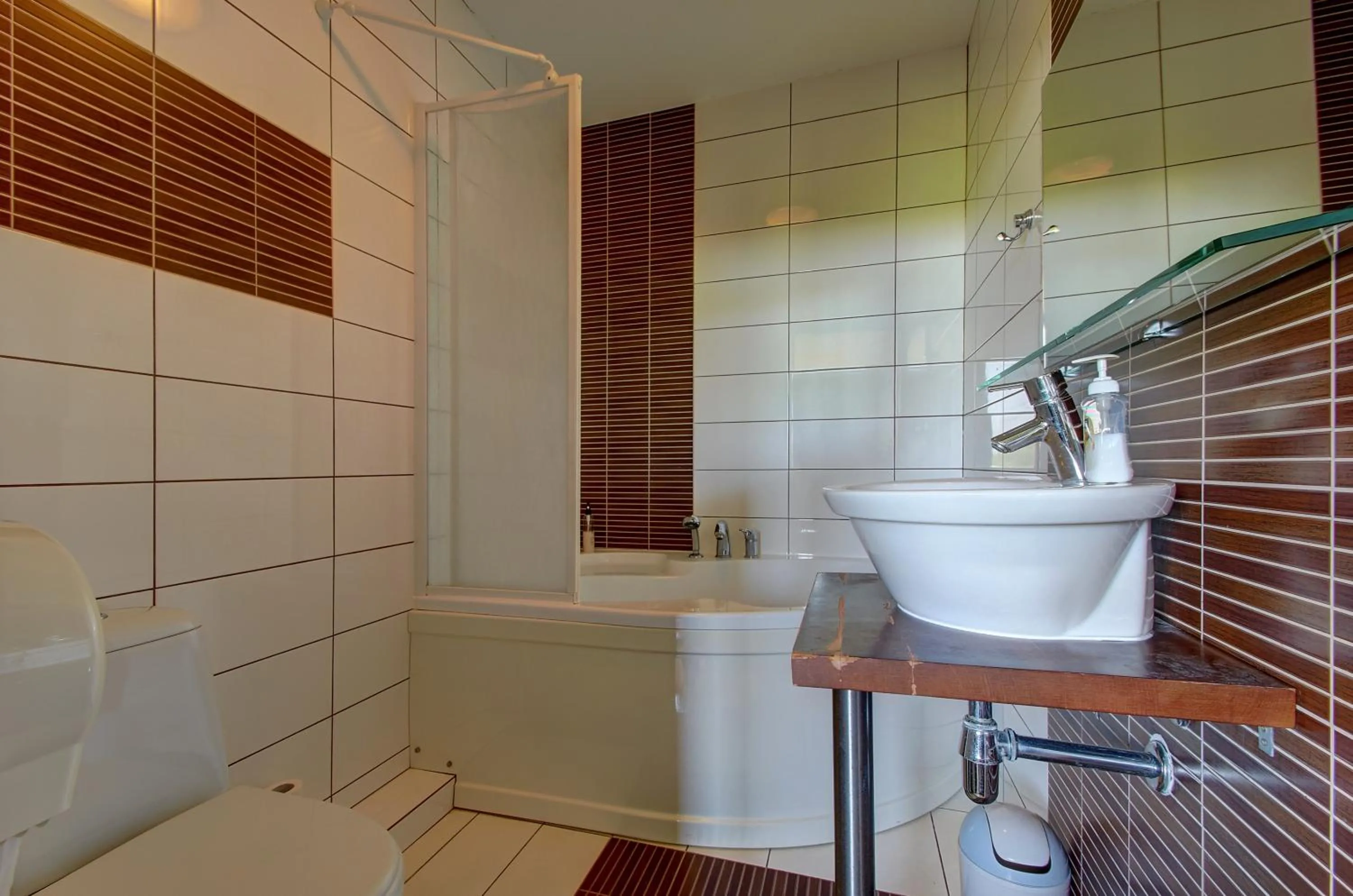 Decorative detail in Aerohotel